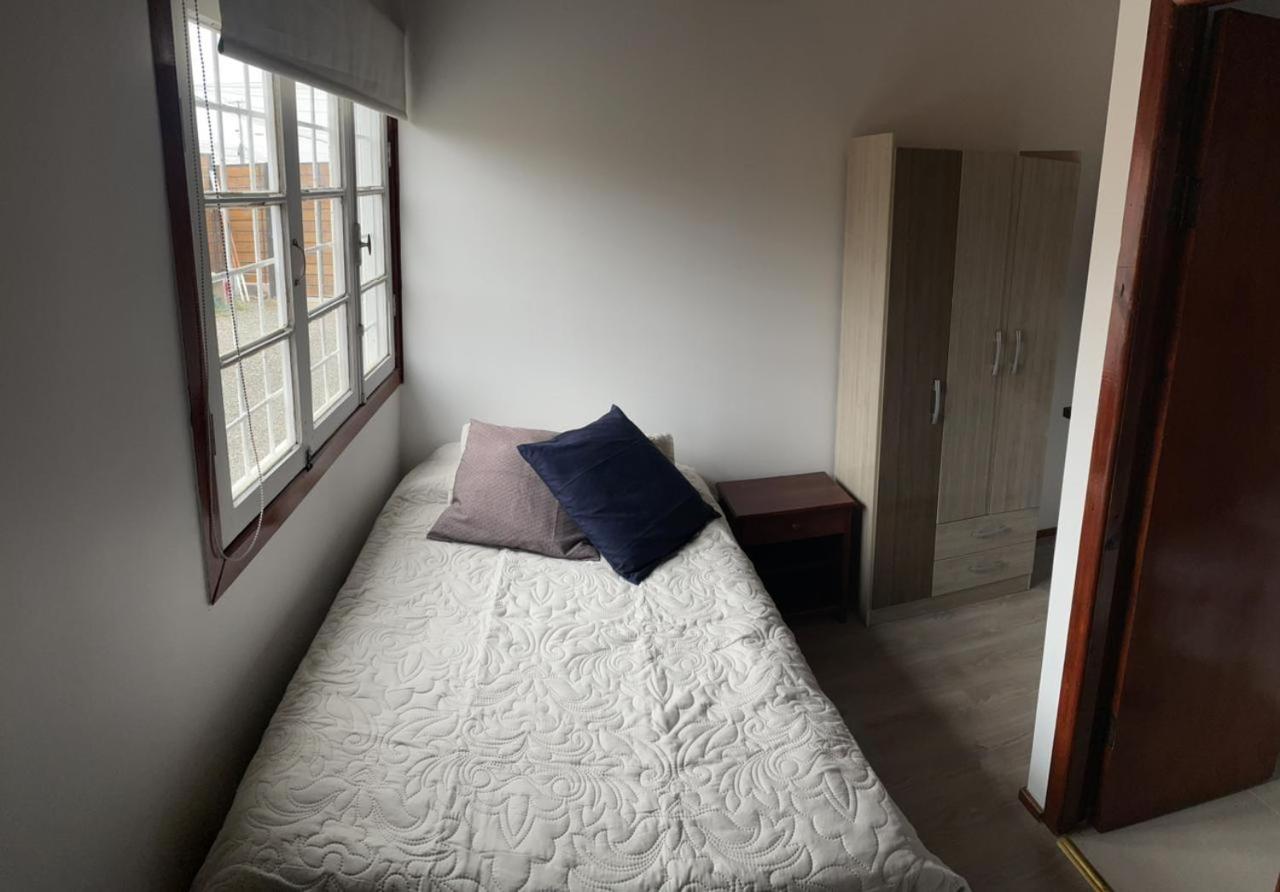 Single Room With Private Bathroom photo 1