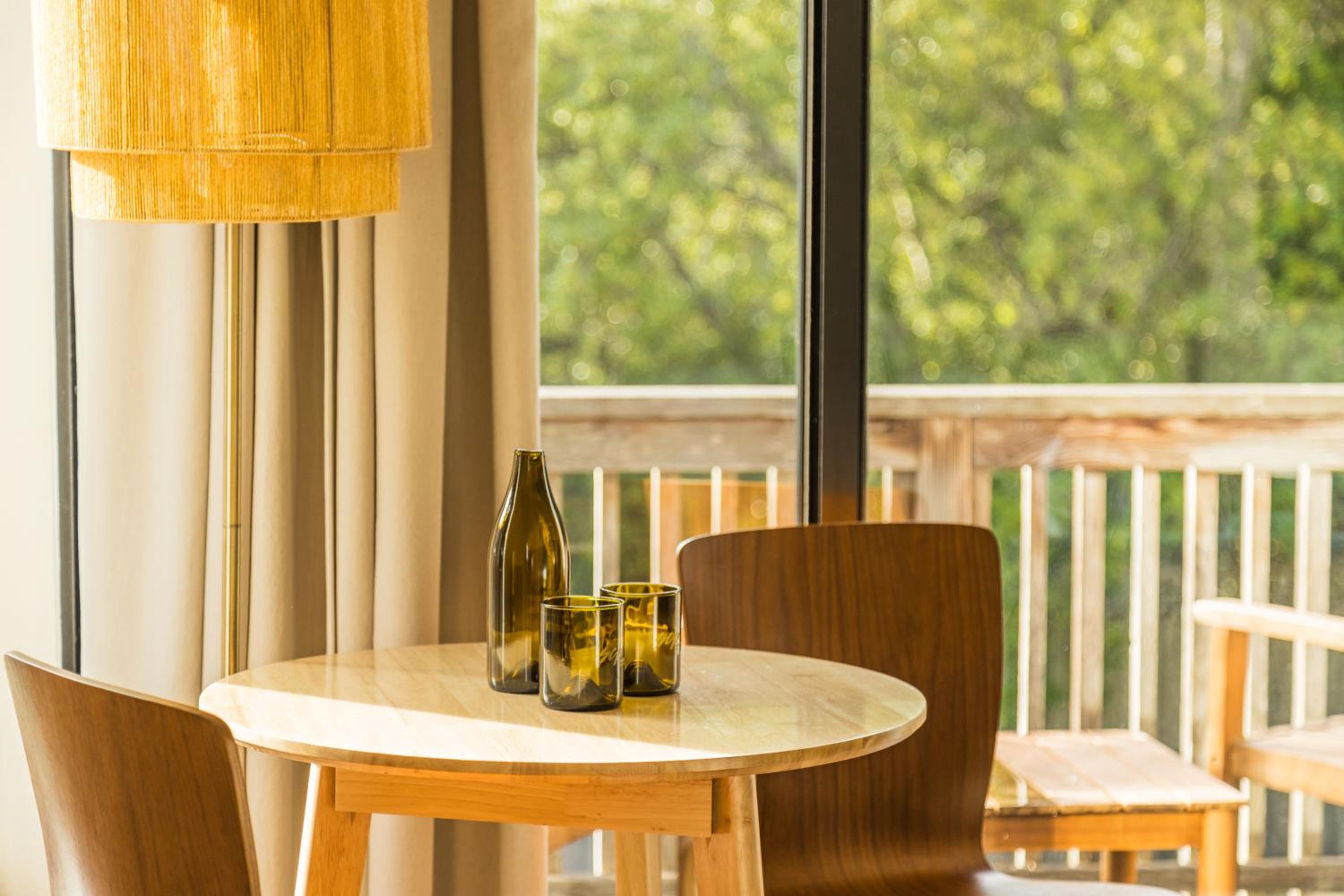 Superior King Suite photo 3