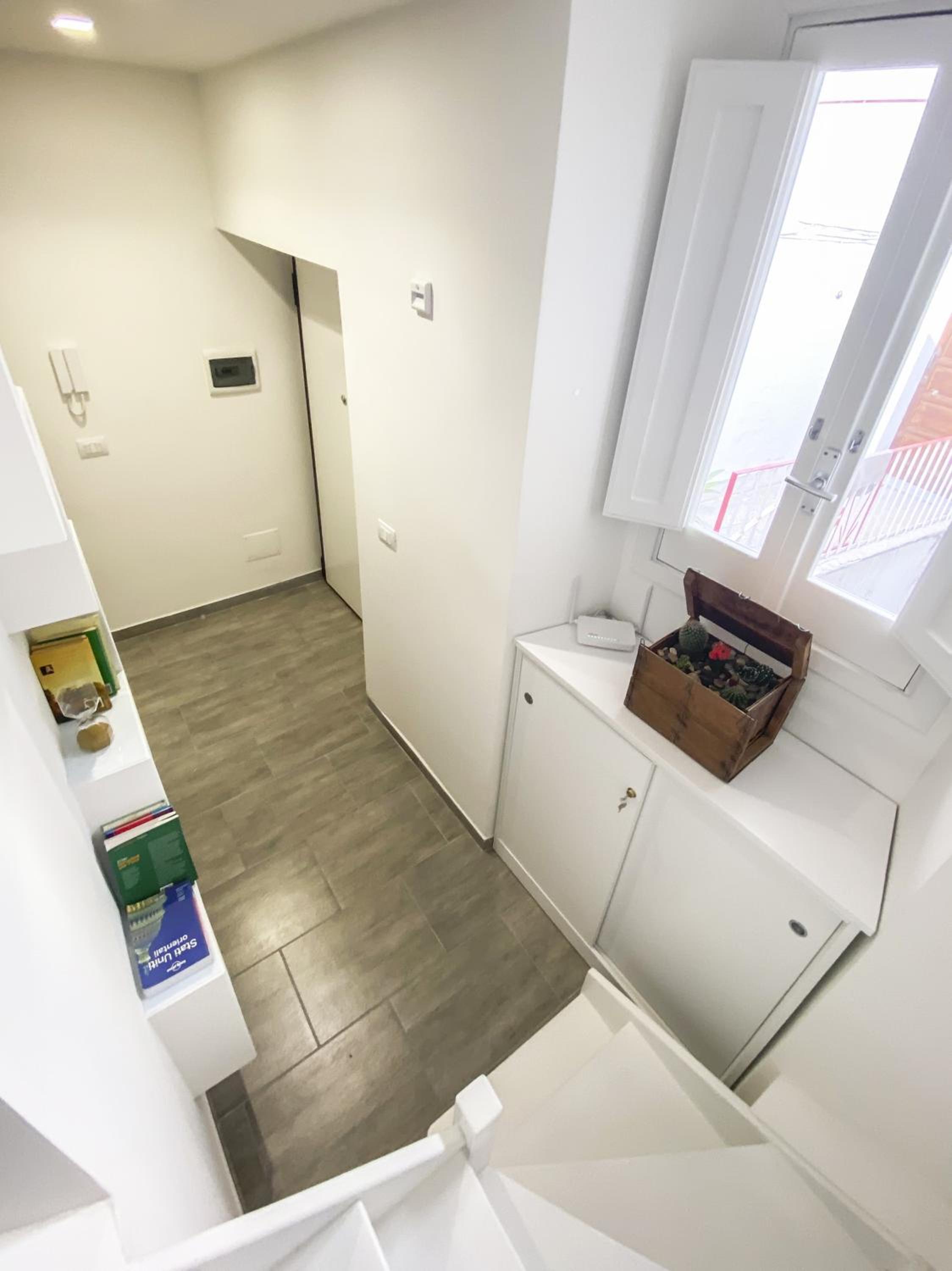 One-Bedroom Apartment - Photo 15