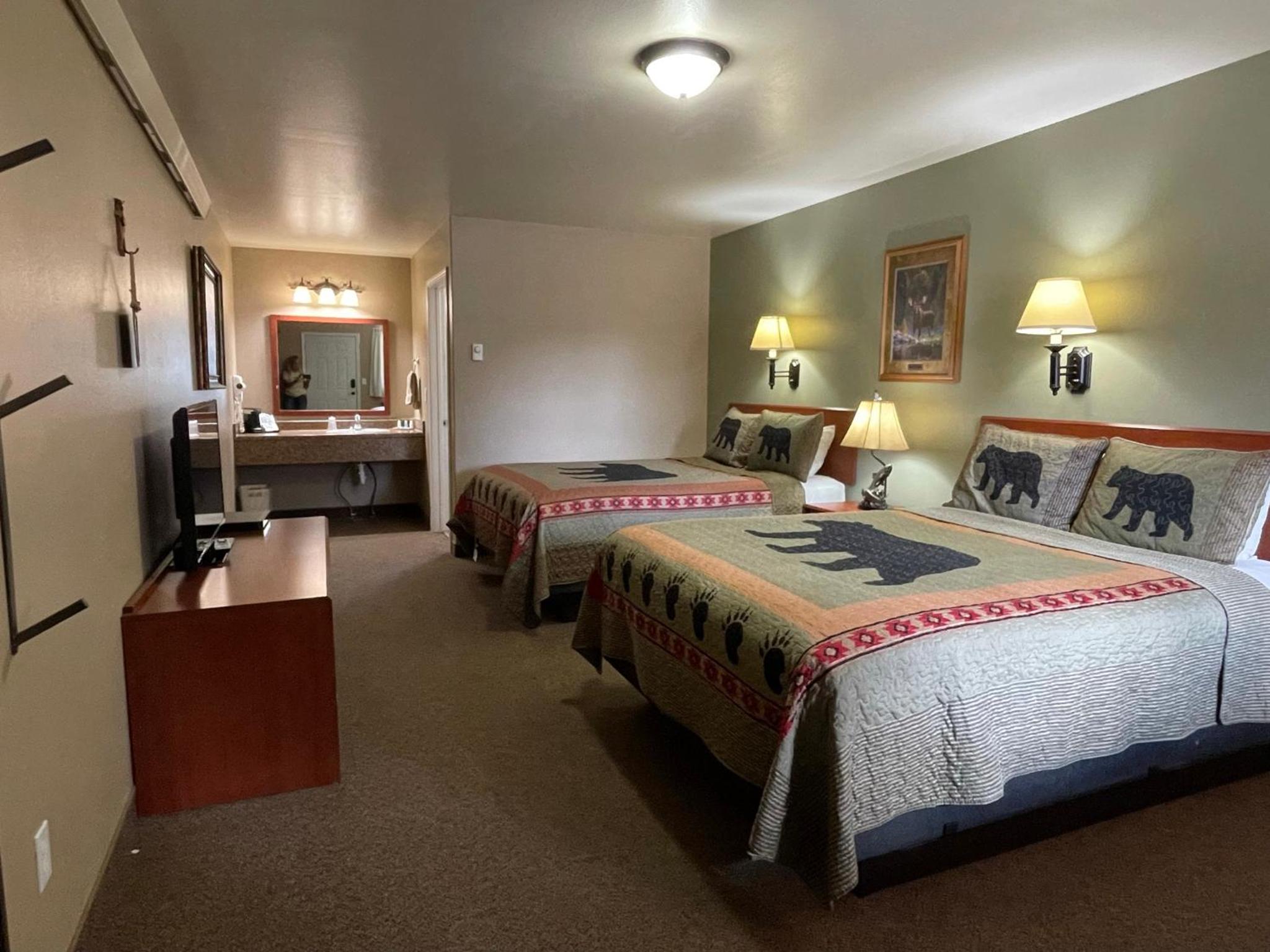 Deluxe Double Room with Shower photo 3