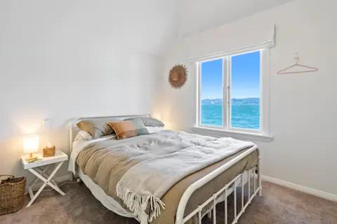 Queen Room with Sea View photo 1