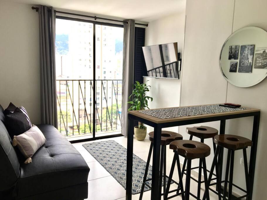 Three-Bedroom Apartment photo 1