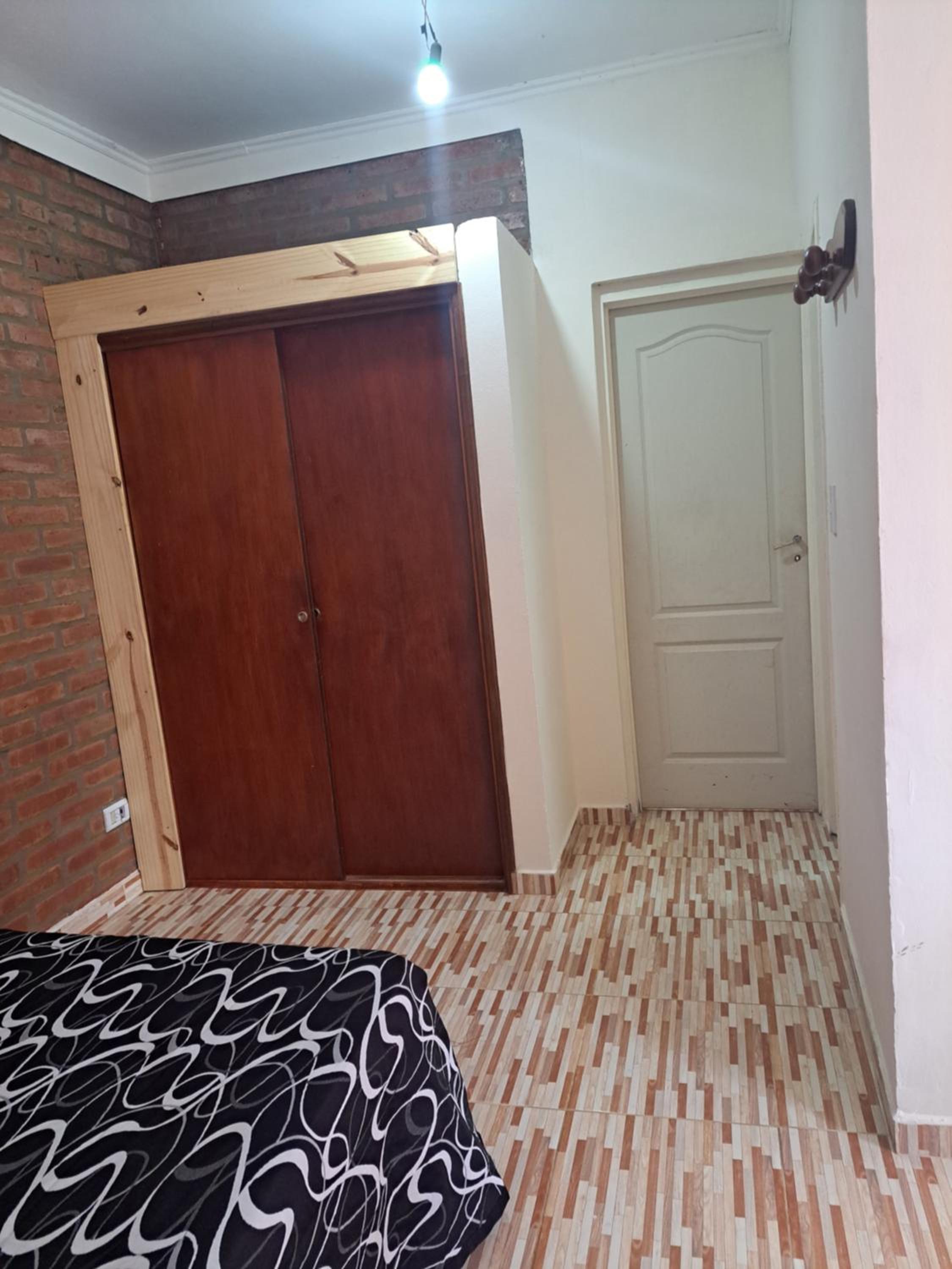 One-Bedroom House photo 3