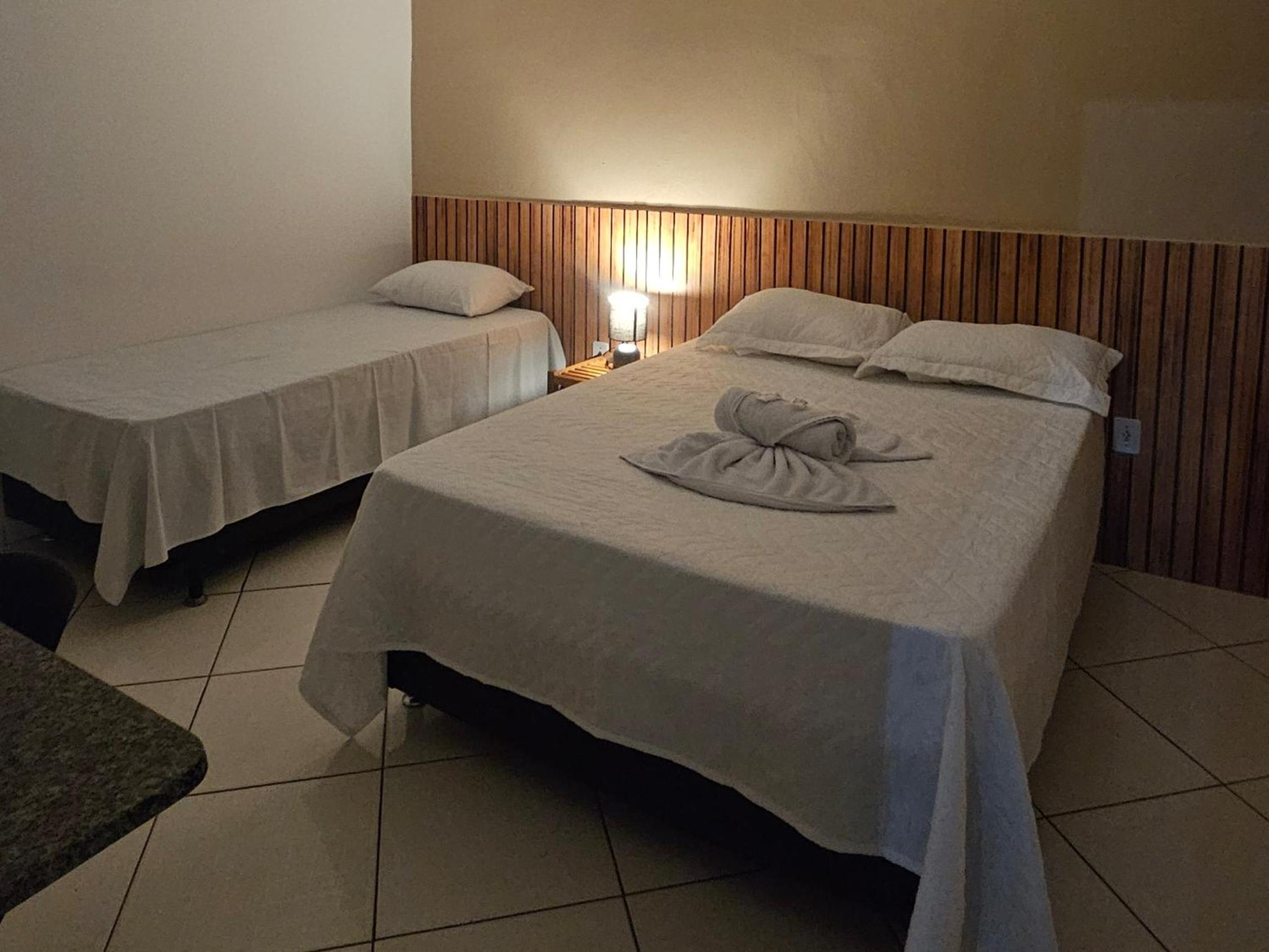 Triple Room with 1 Double Bed and 1 Single Bed photo 1