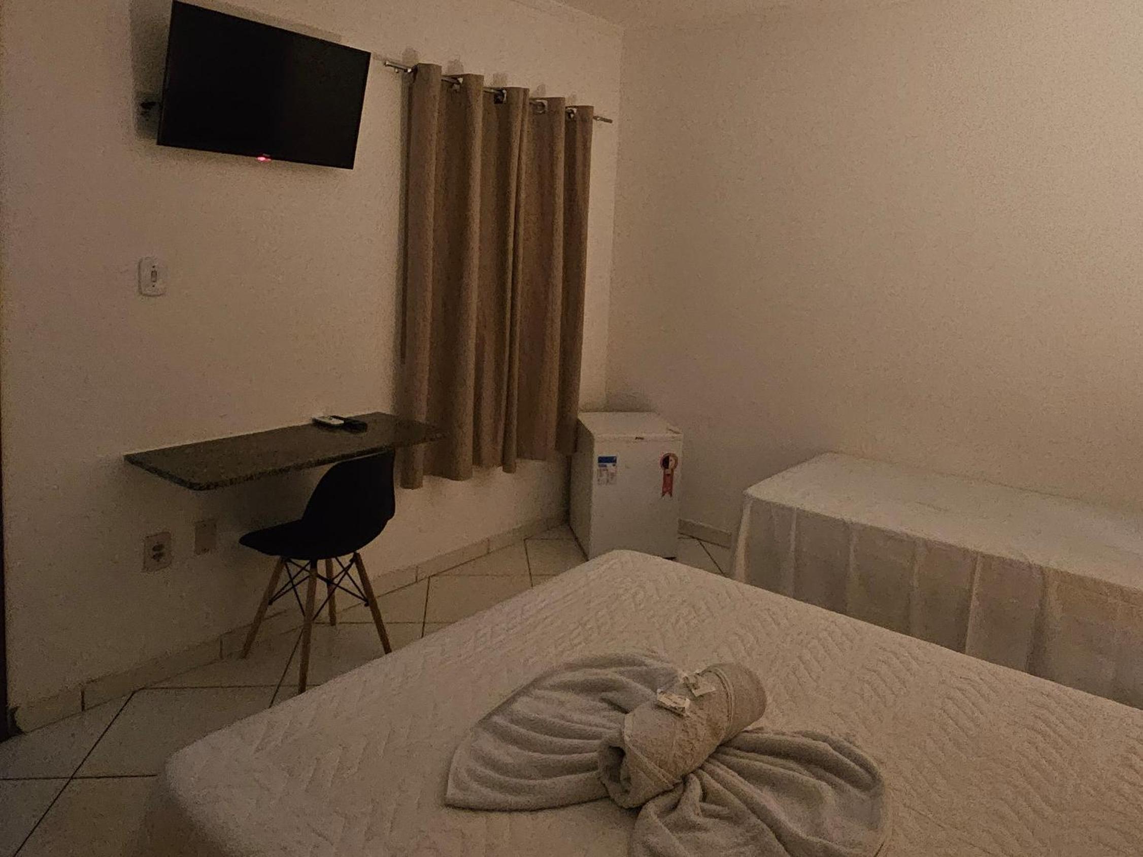 Triple Room with 1 Double Bed and 1 Single Bed photo 2