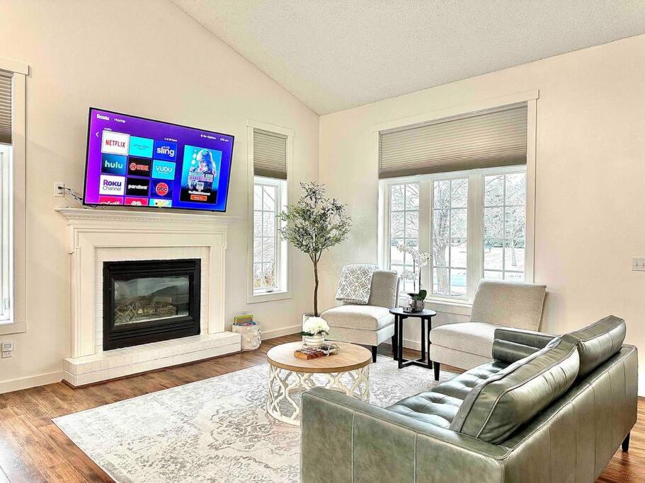 Four-Bedroom House photo 1