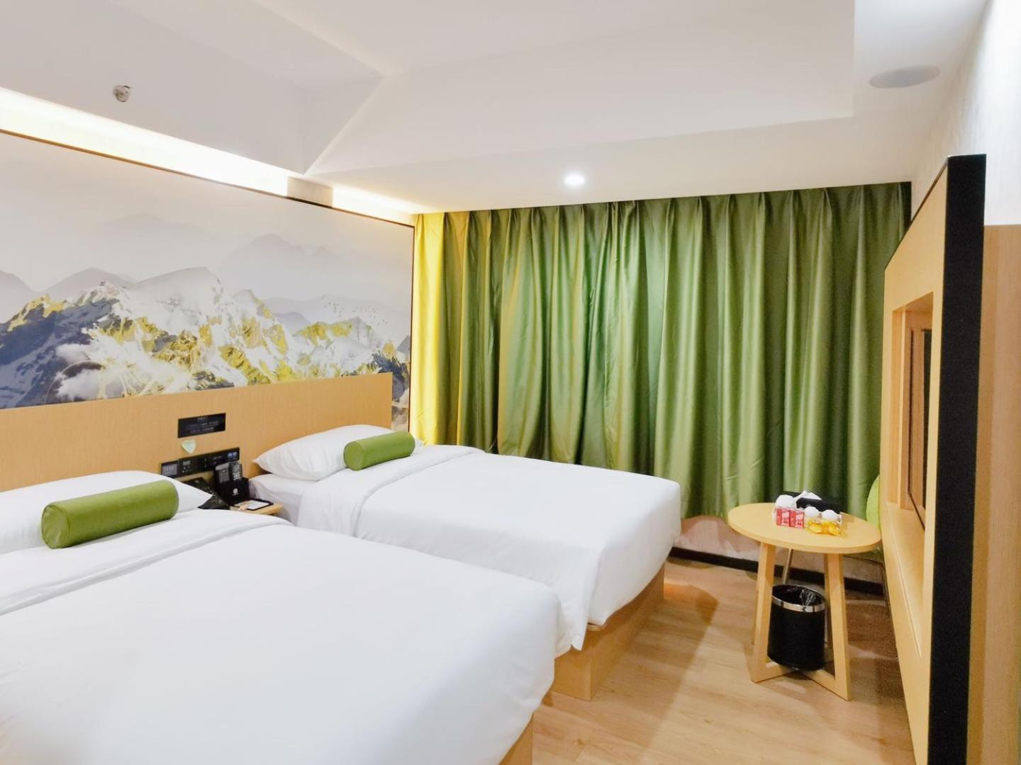 Superior Twin Room photo 2