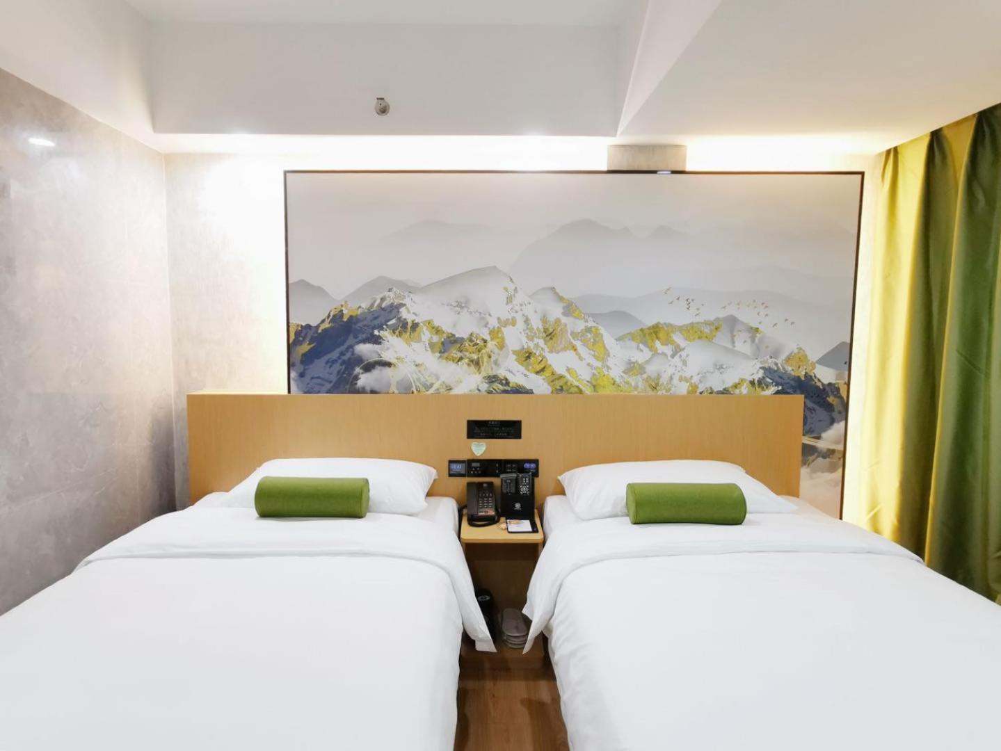 Superior Twin Room photo 3
