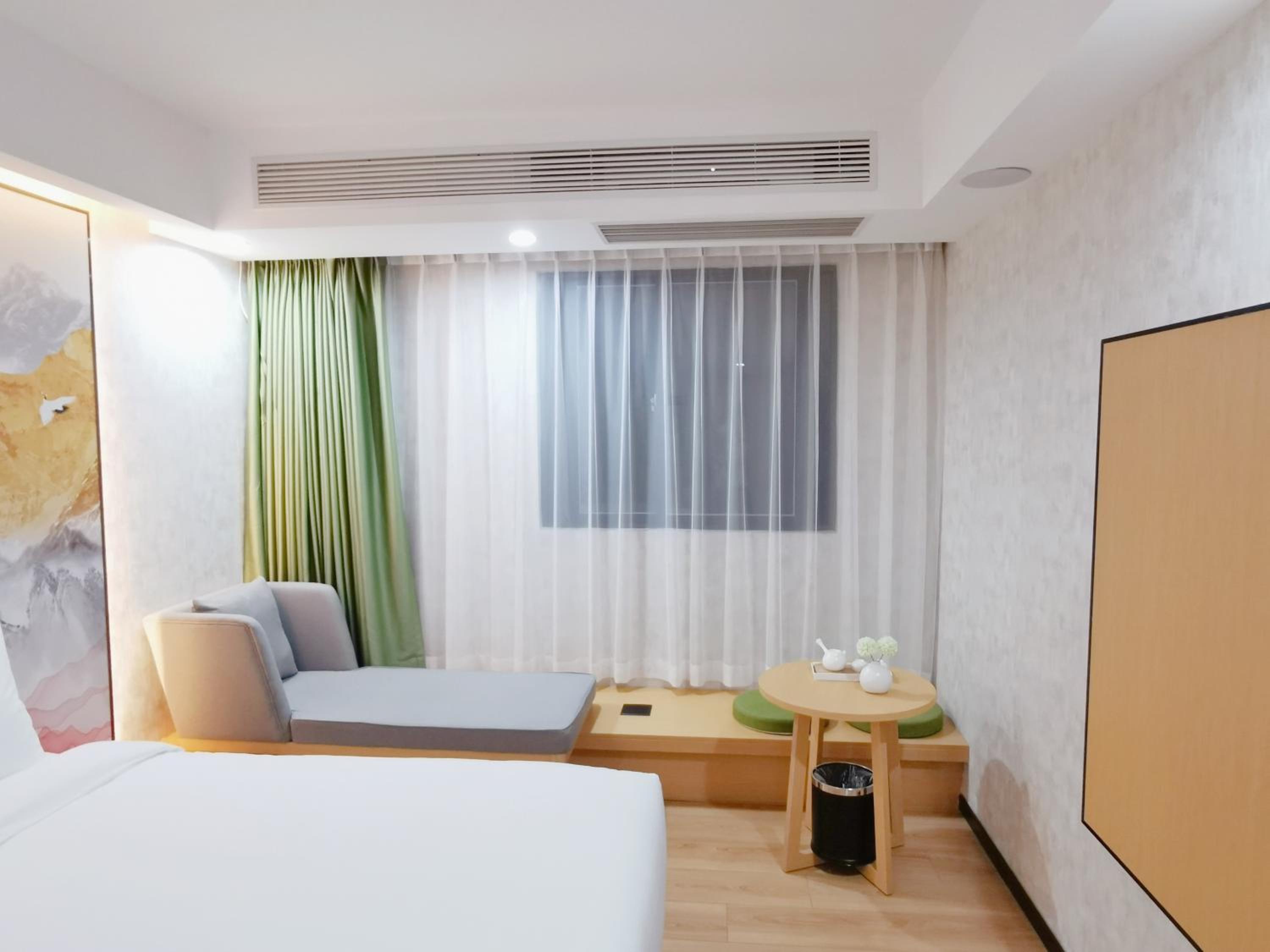 Smart Twin Room photo 1