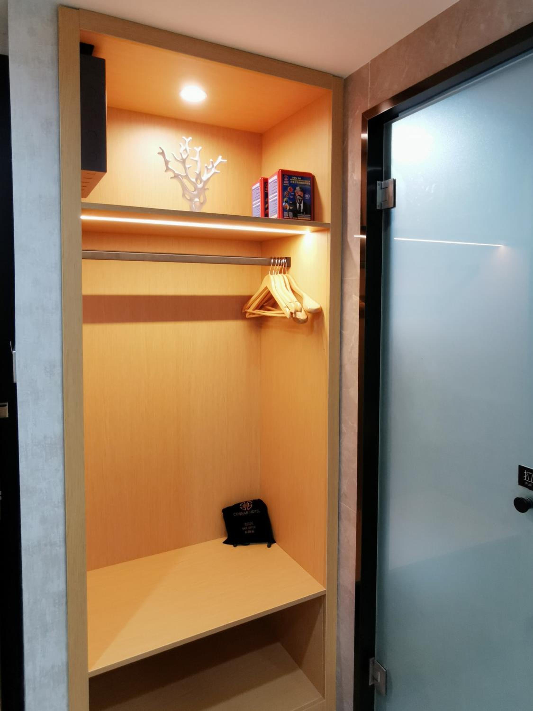 Smart Twin Room photo 3