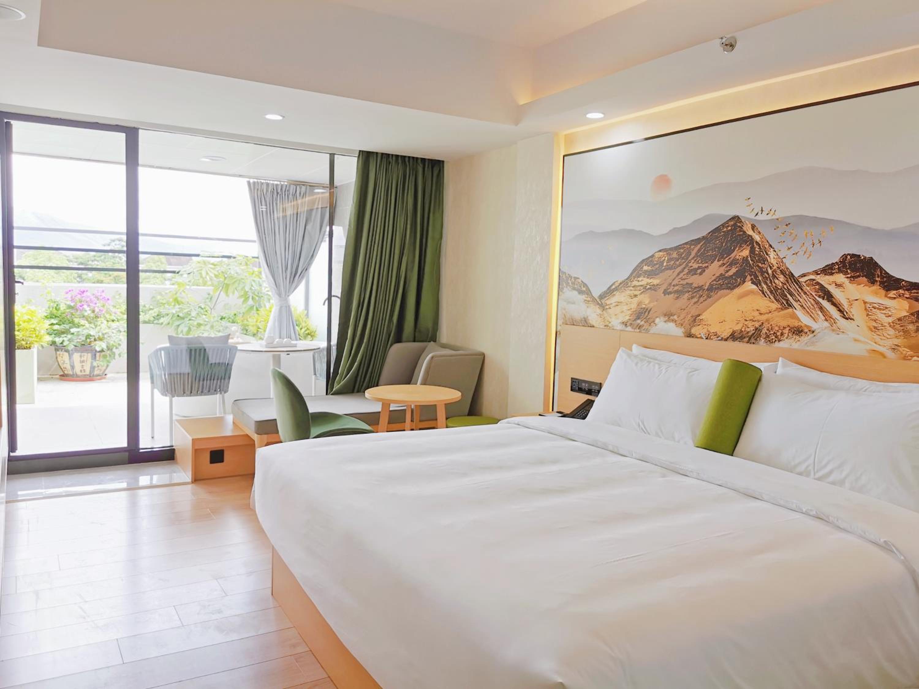 Double Room with Courtyard View photo 1