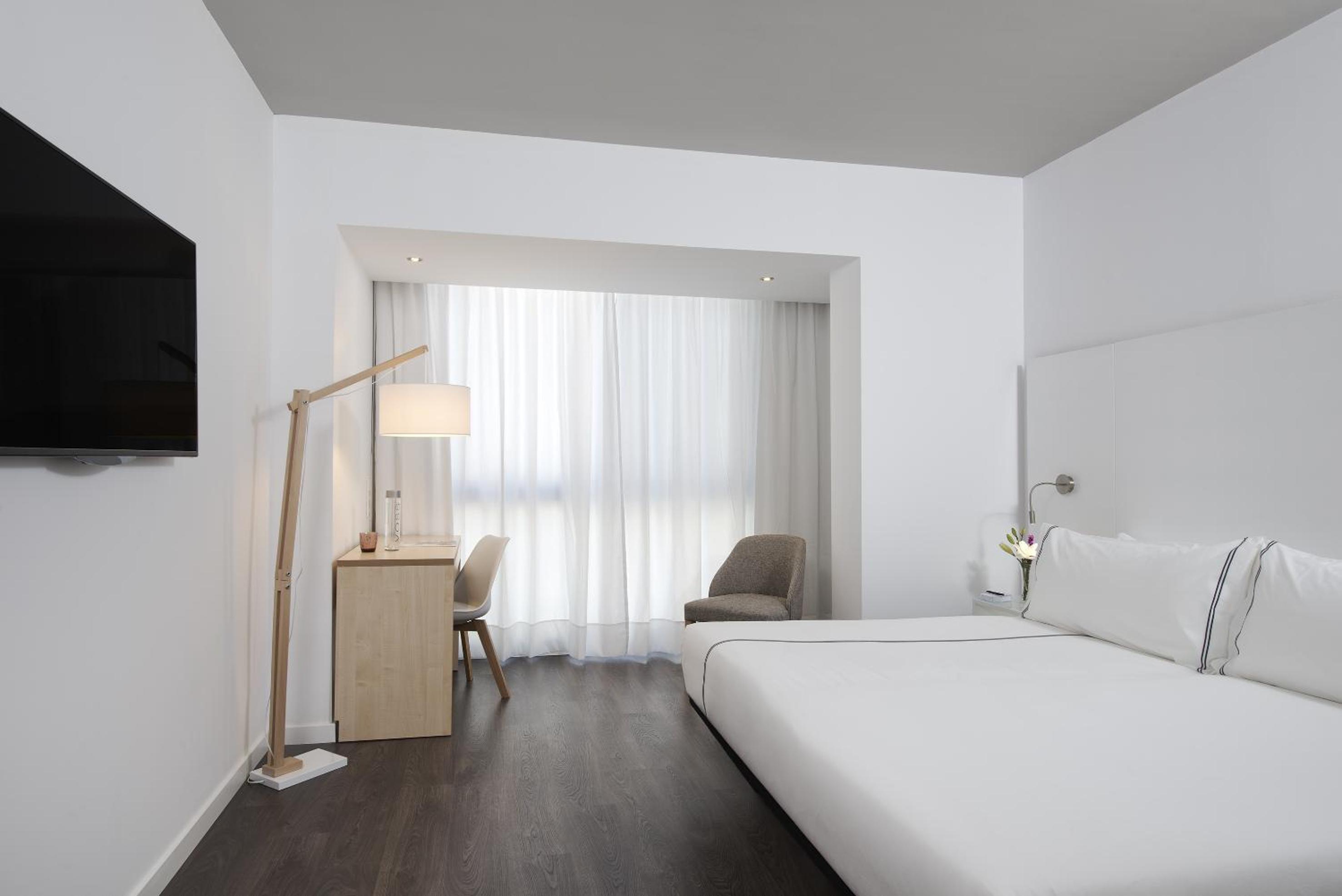 Double or Twin Room - Photo 1