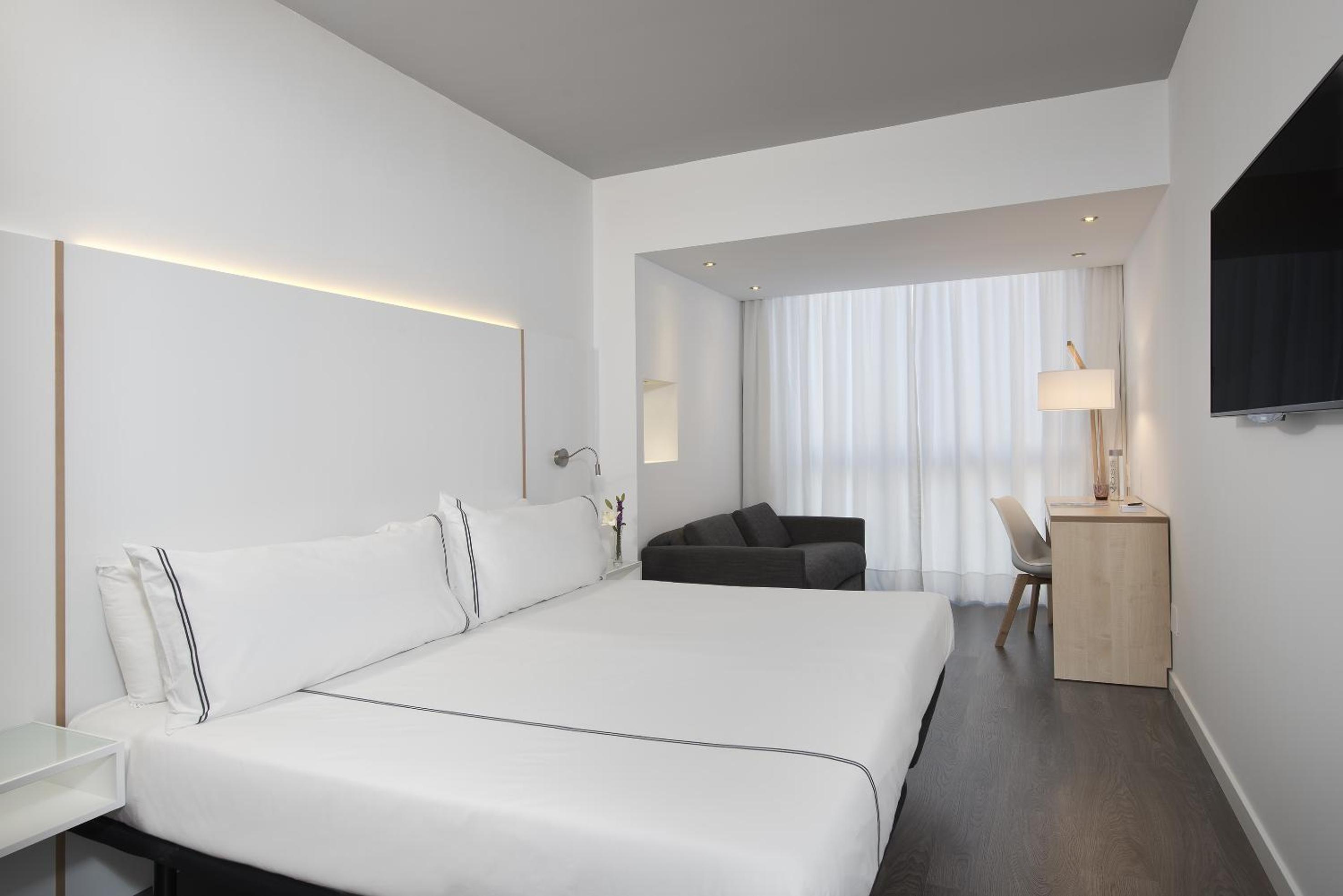 Deluxe Double Room - Photo 3