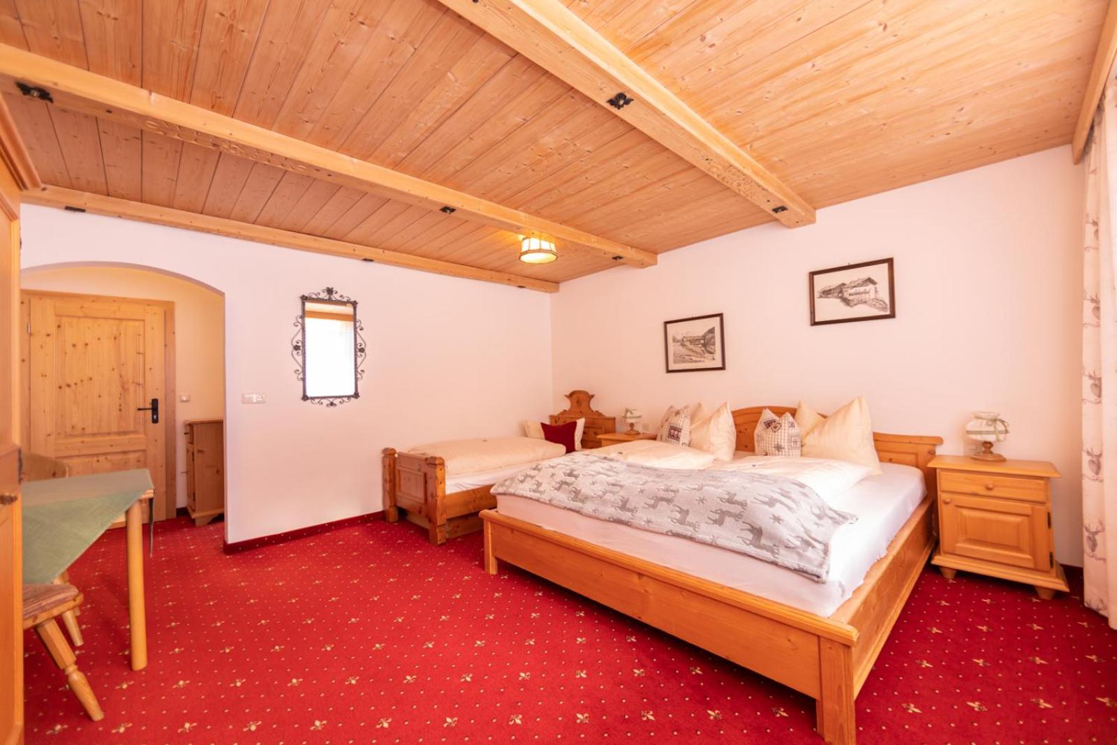 Triple Room photo 3
