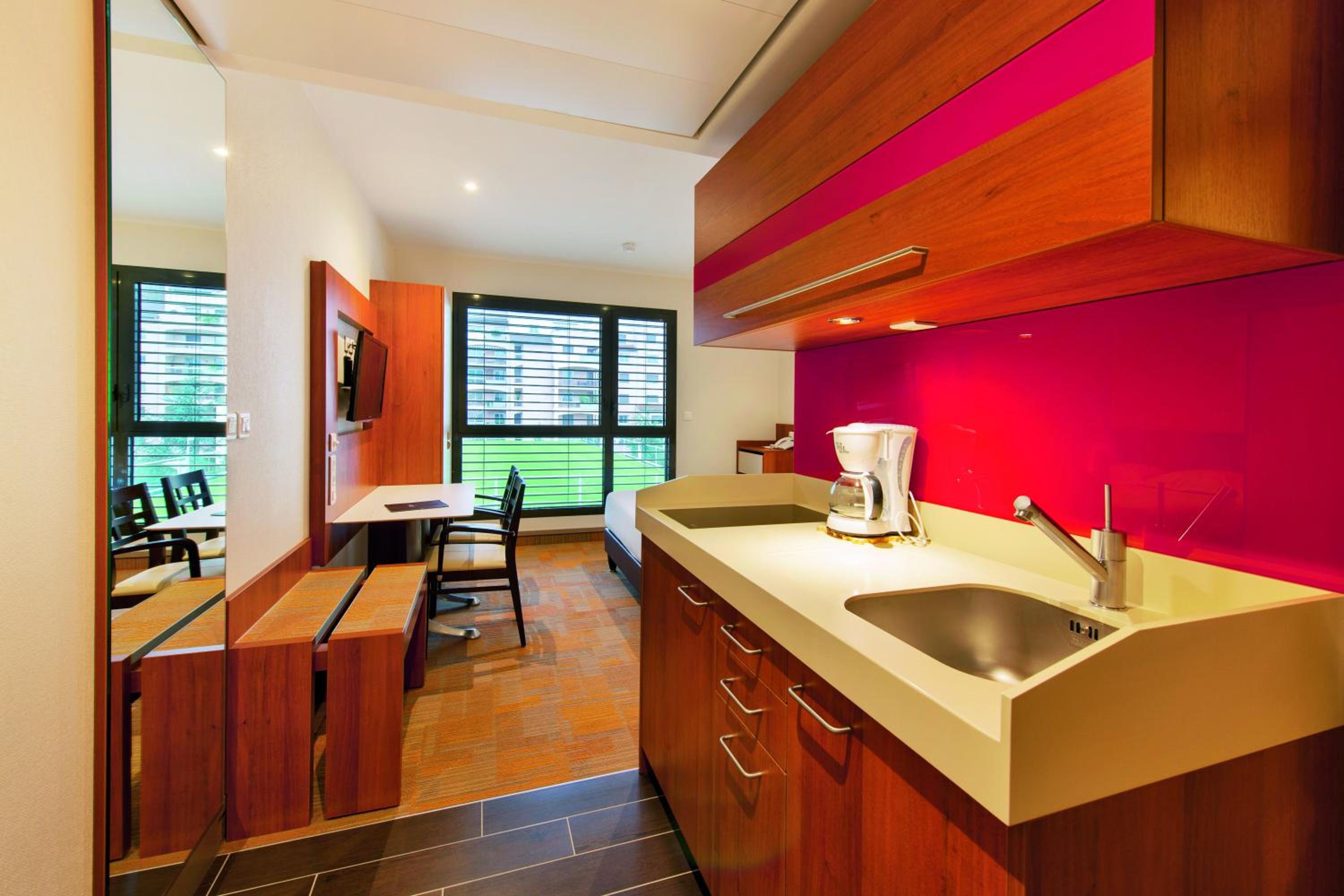 Room Studio - Spa and Pool Access Included  - Photo 6