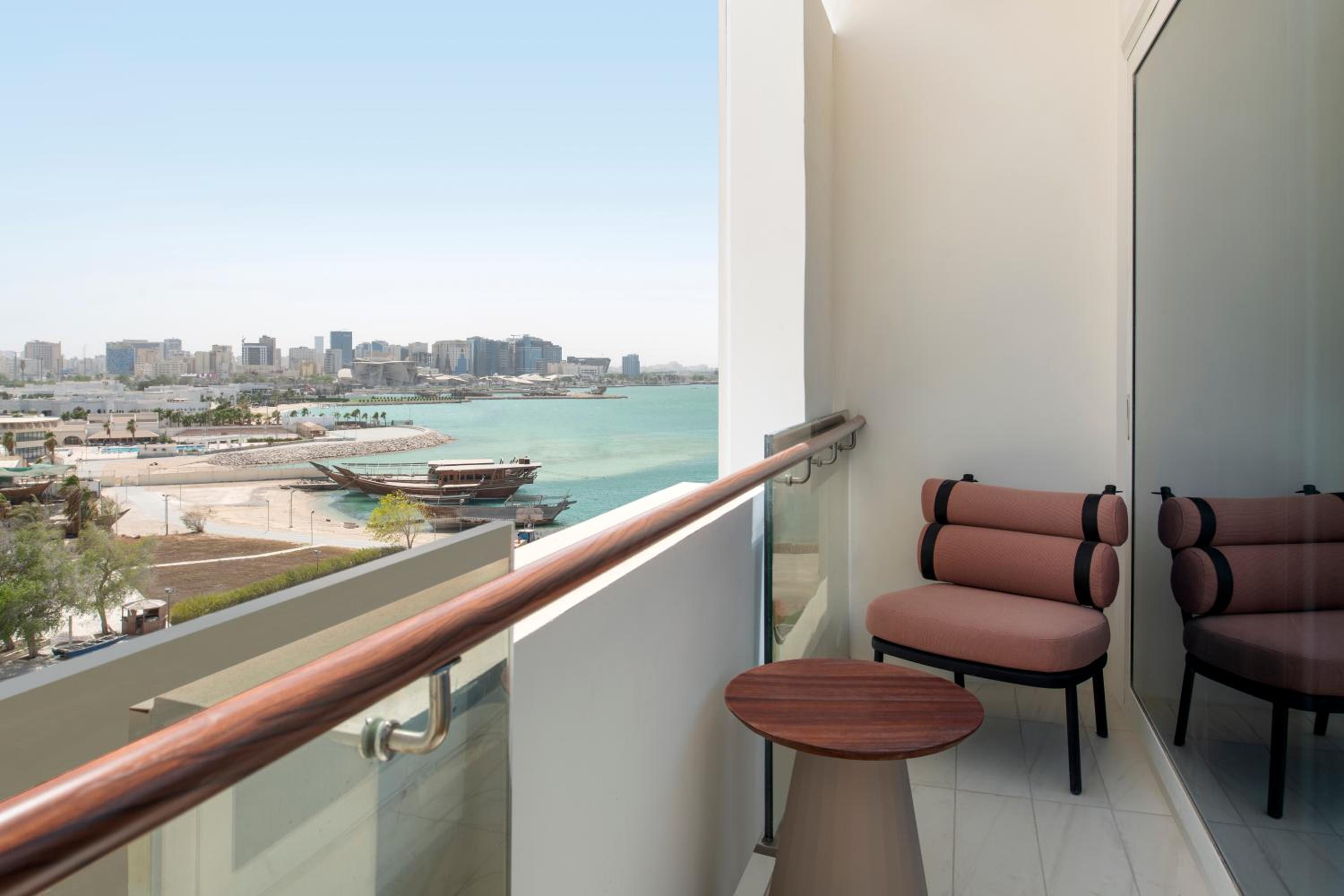 Deluxe Room Sea View - Photo 2