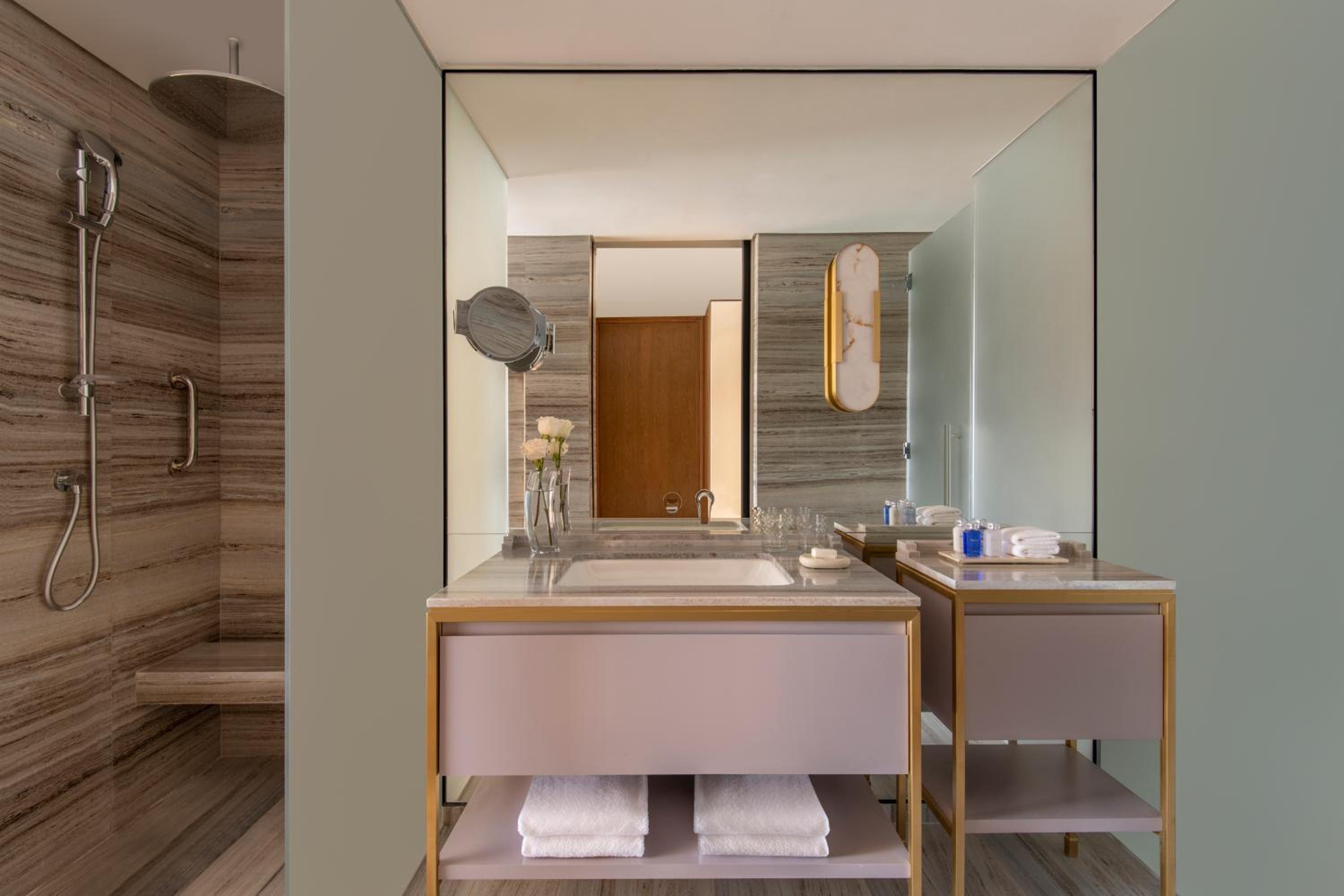 Superior Room - Photo 4
