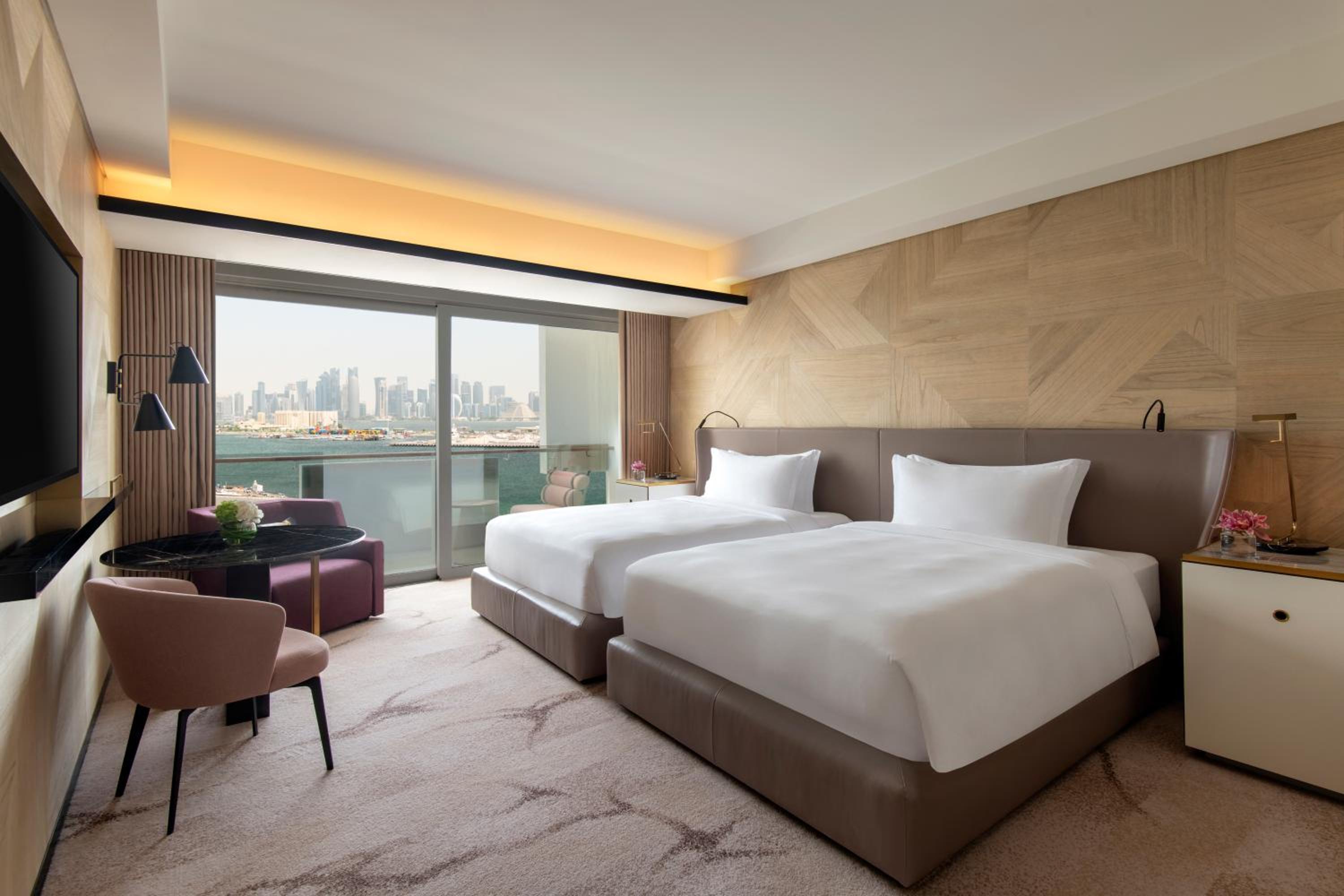 Deluxe Twin Room with Sea View - Photo 1
