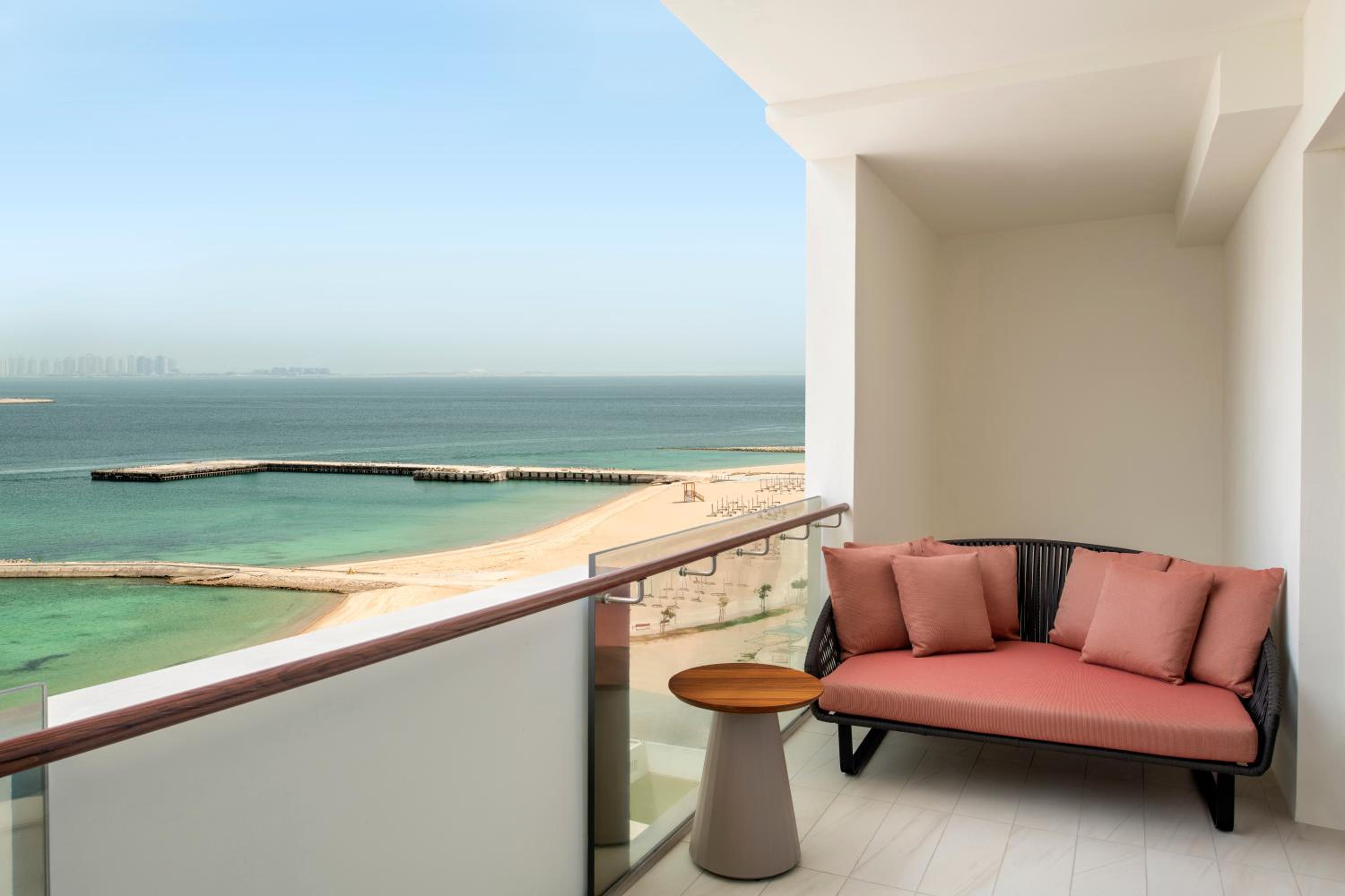 Executive Suite with Sea View - Photo 2