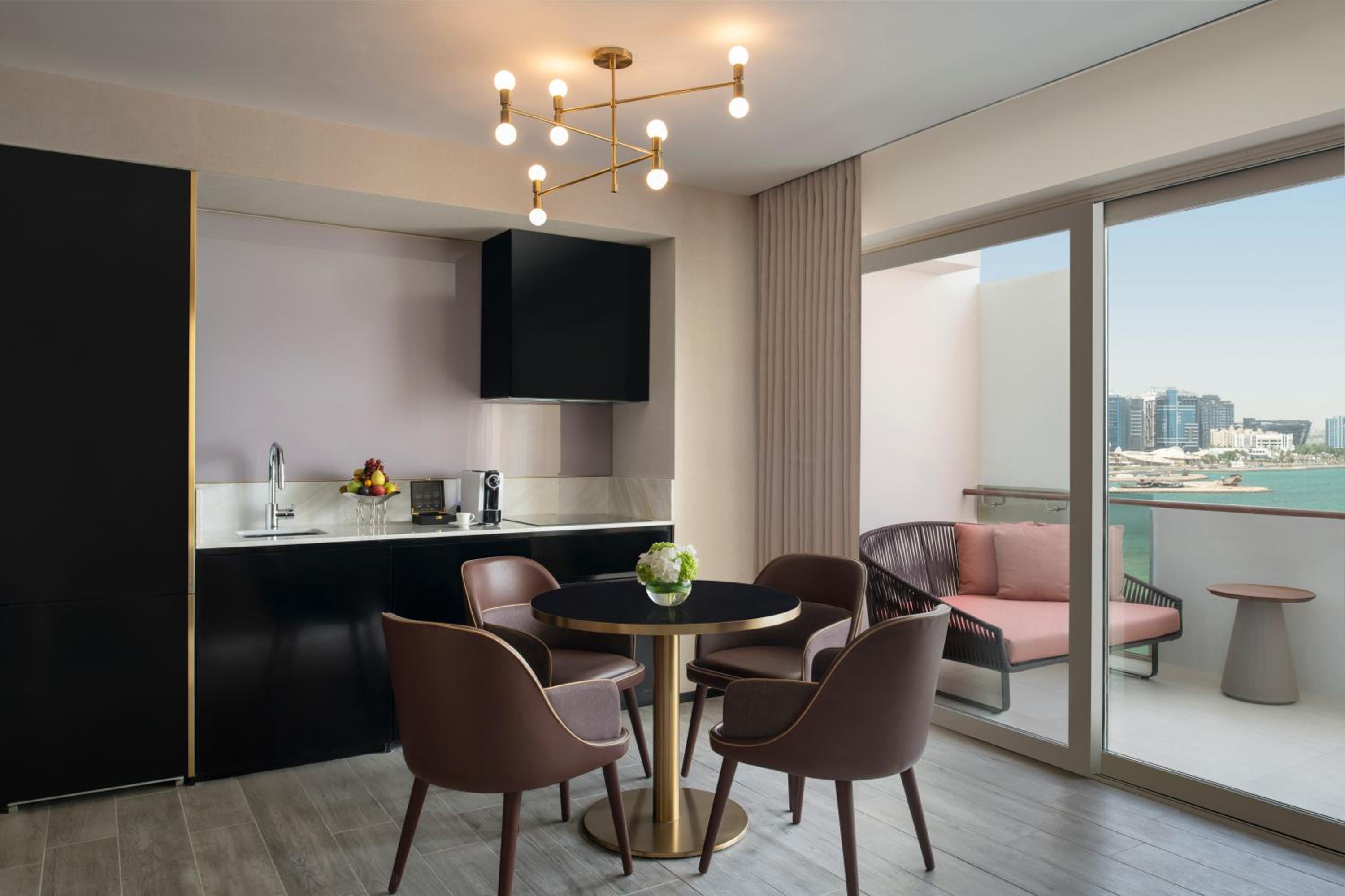 Executive Suite with Sea View - Photo 6