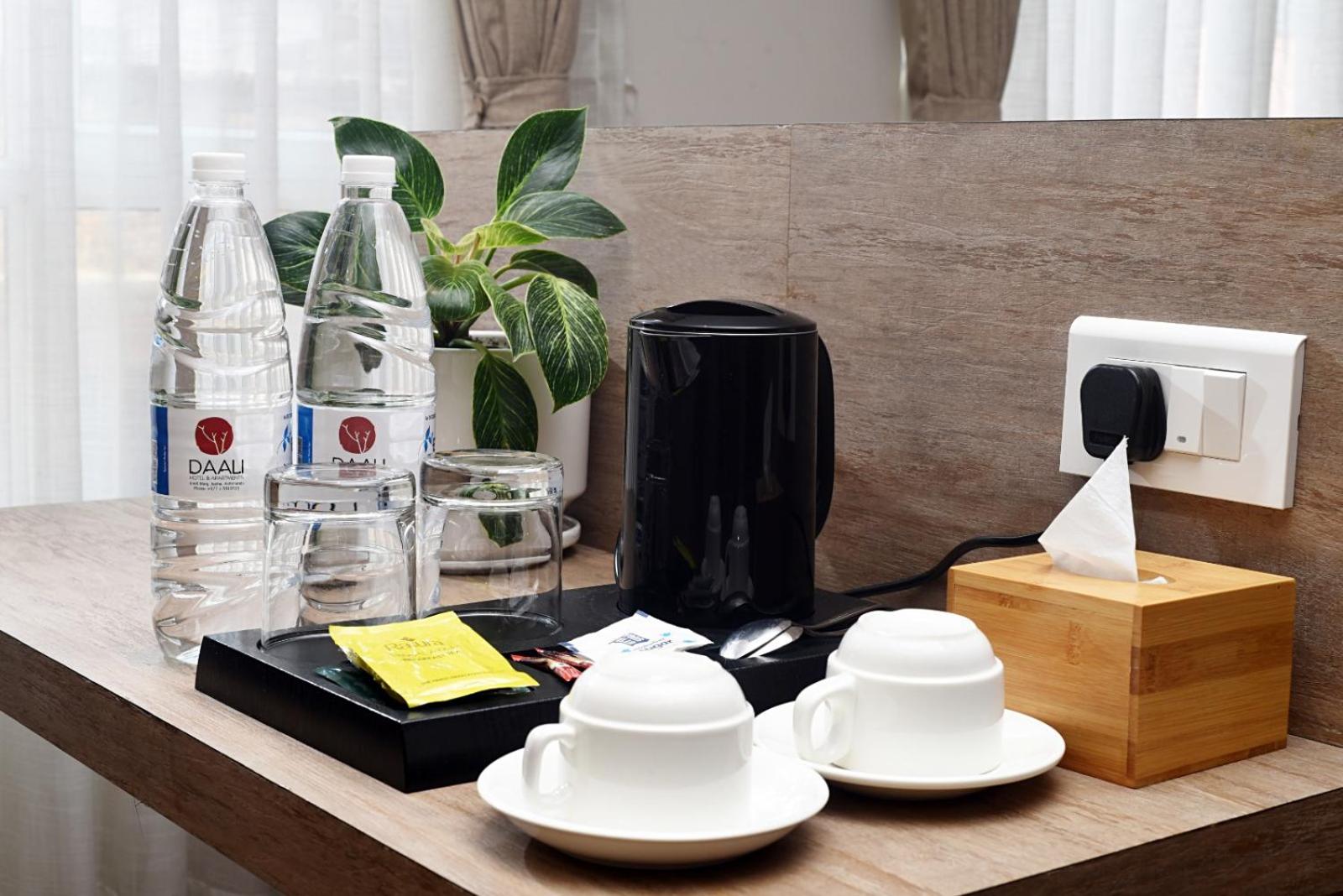 Suite - Photo 1