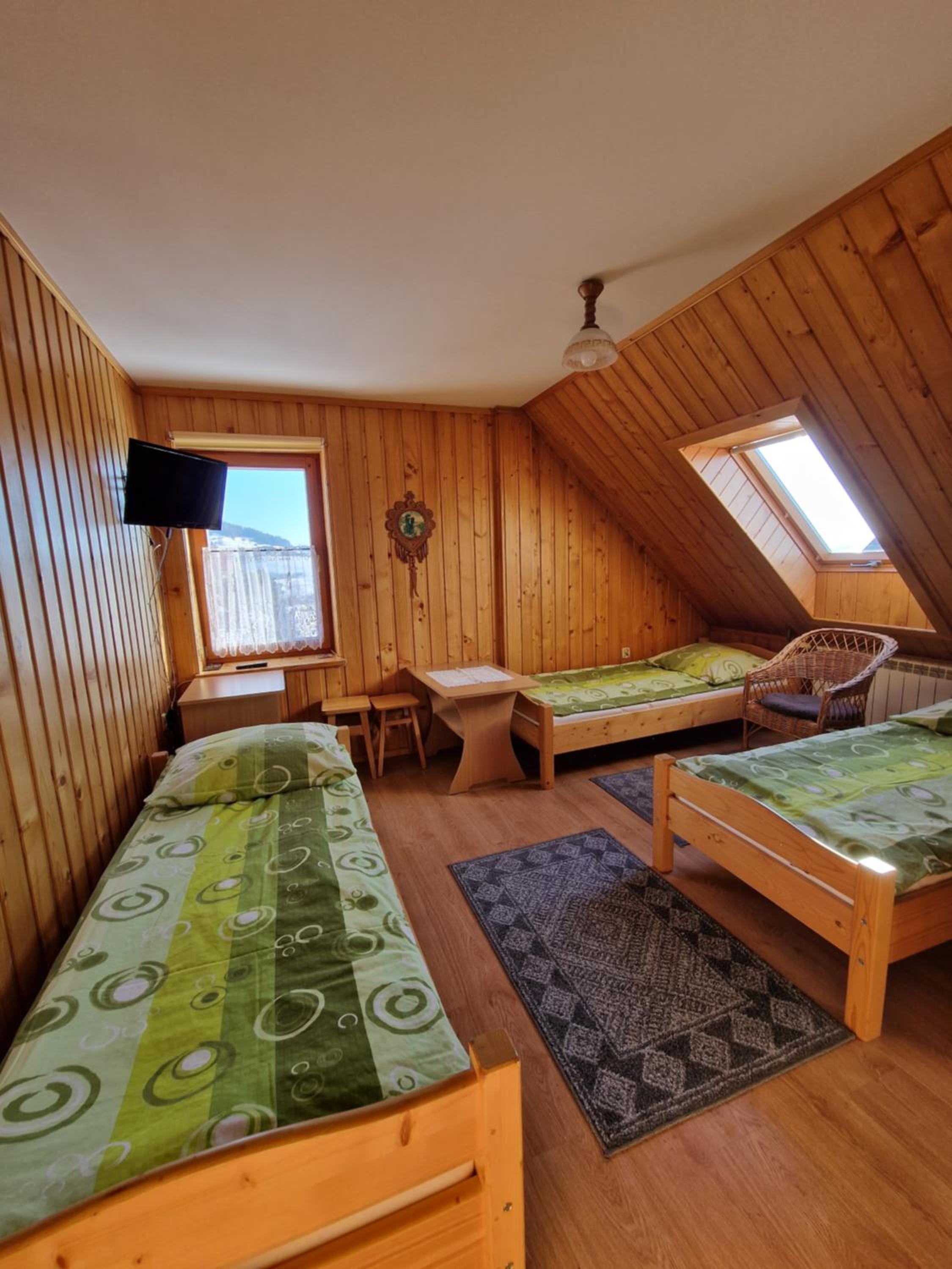 Triple Room with Private Bathroom photo 3