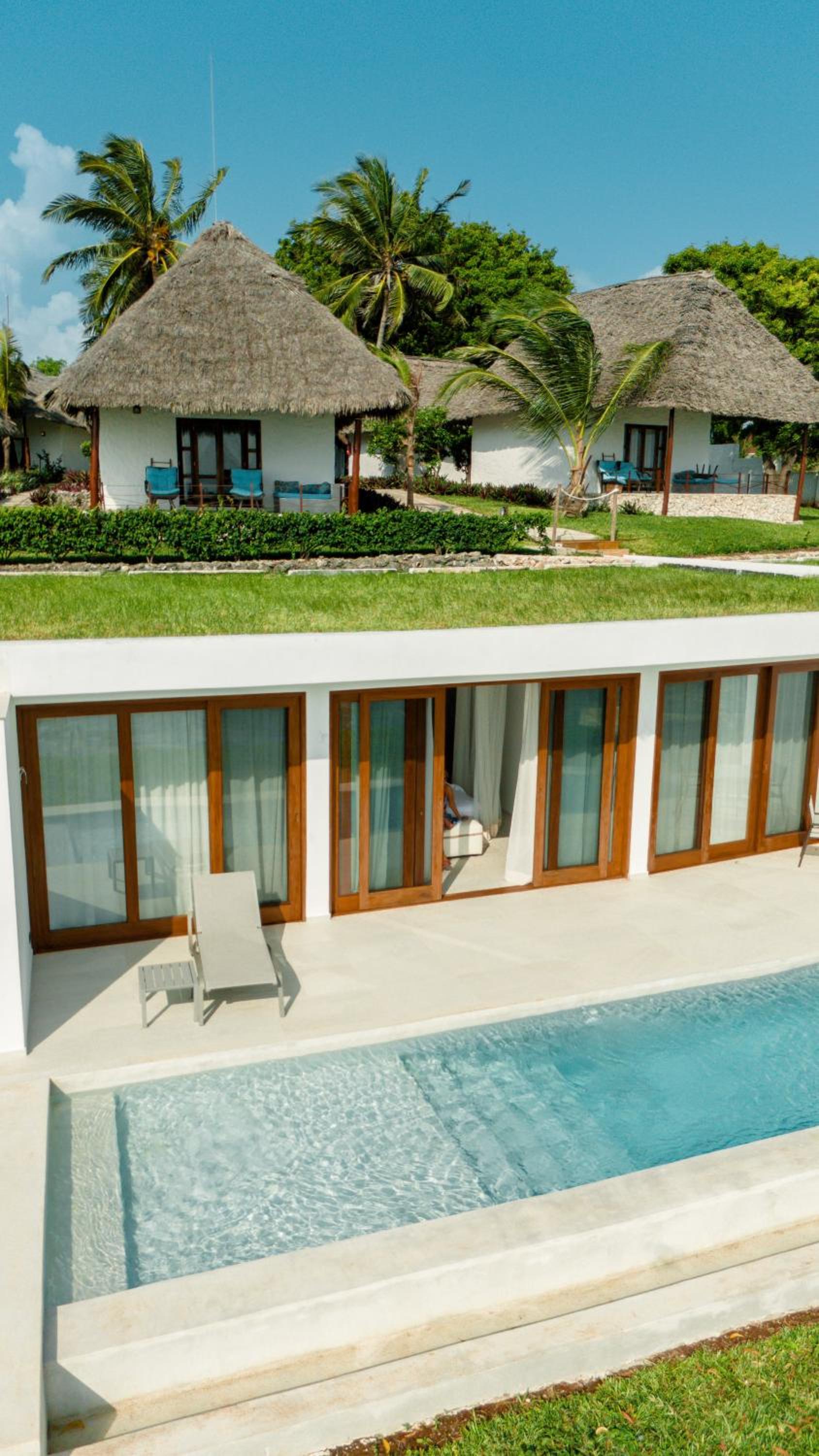 Villa - Beach Front