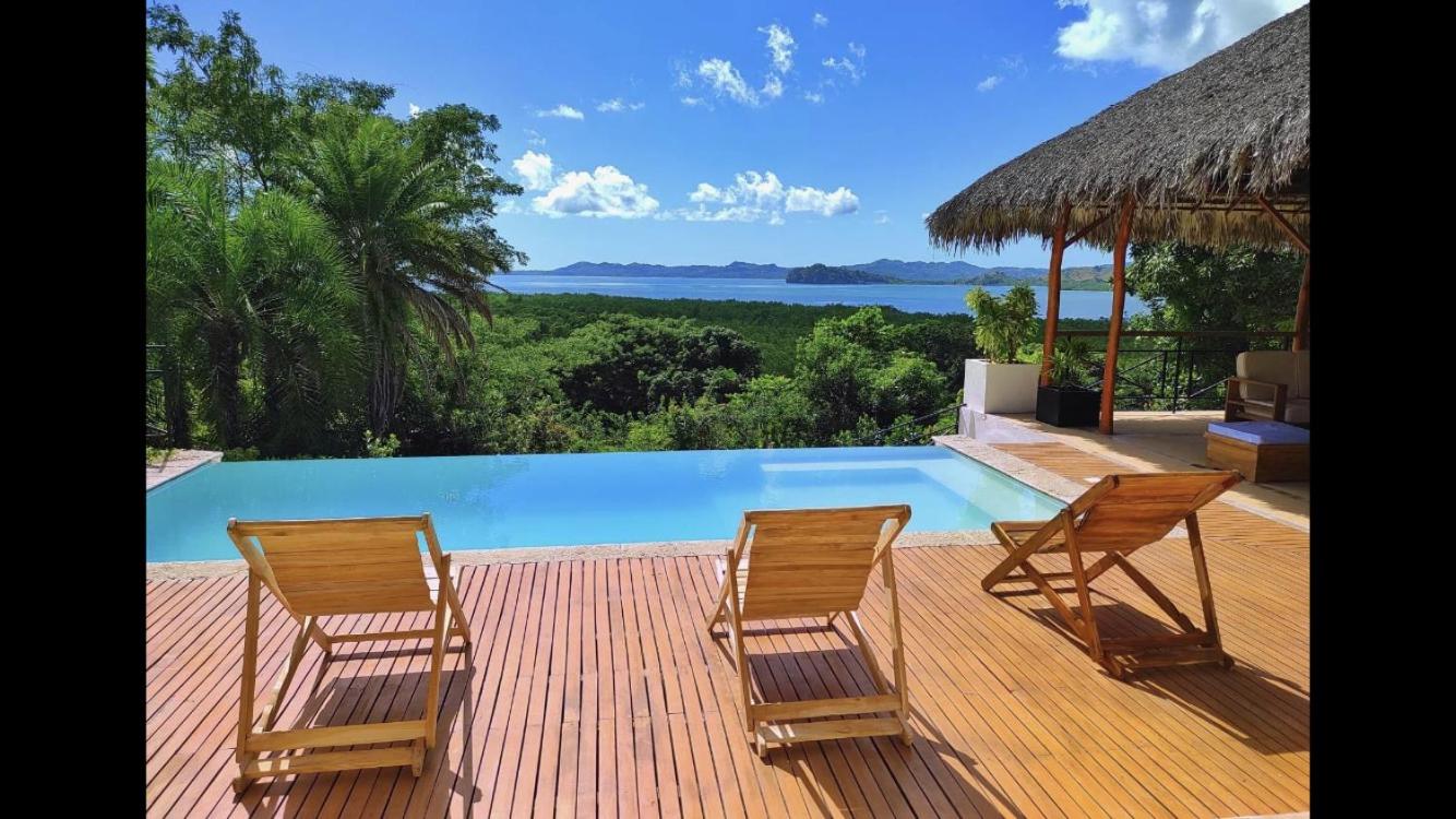 Villa photo 3
