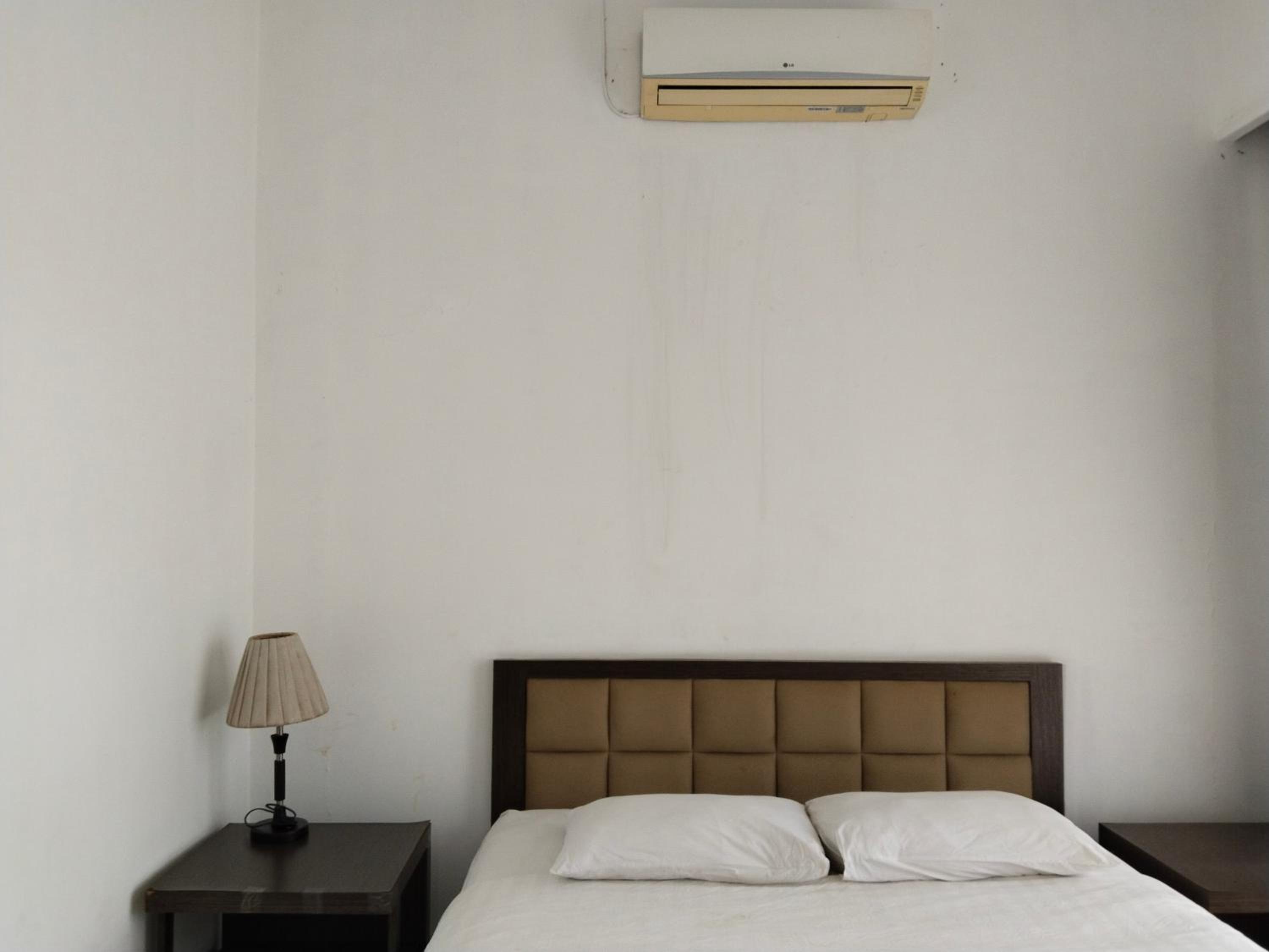 Double Room - Photo 3