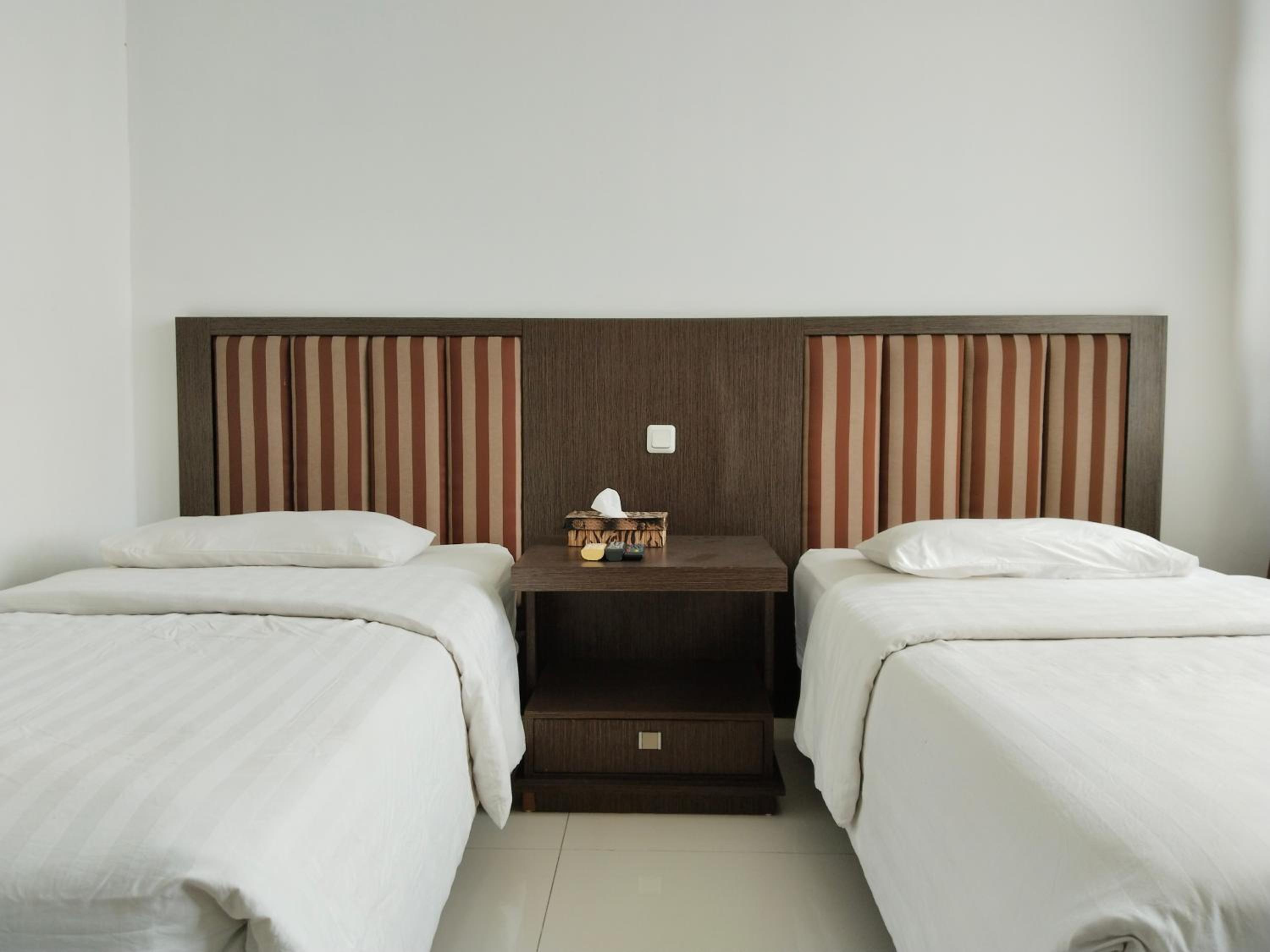Twin Room - Photo 1