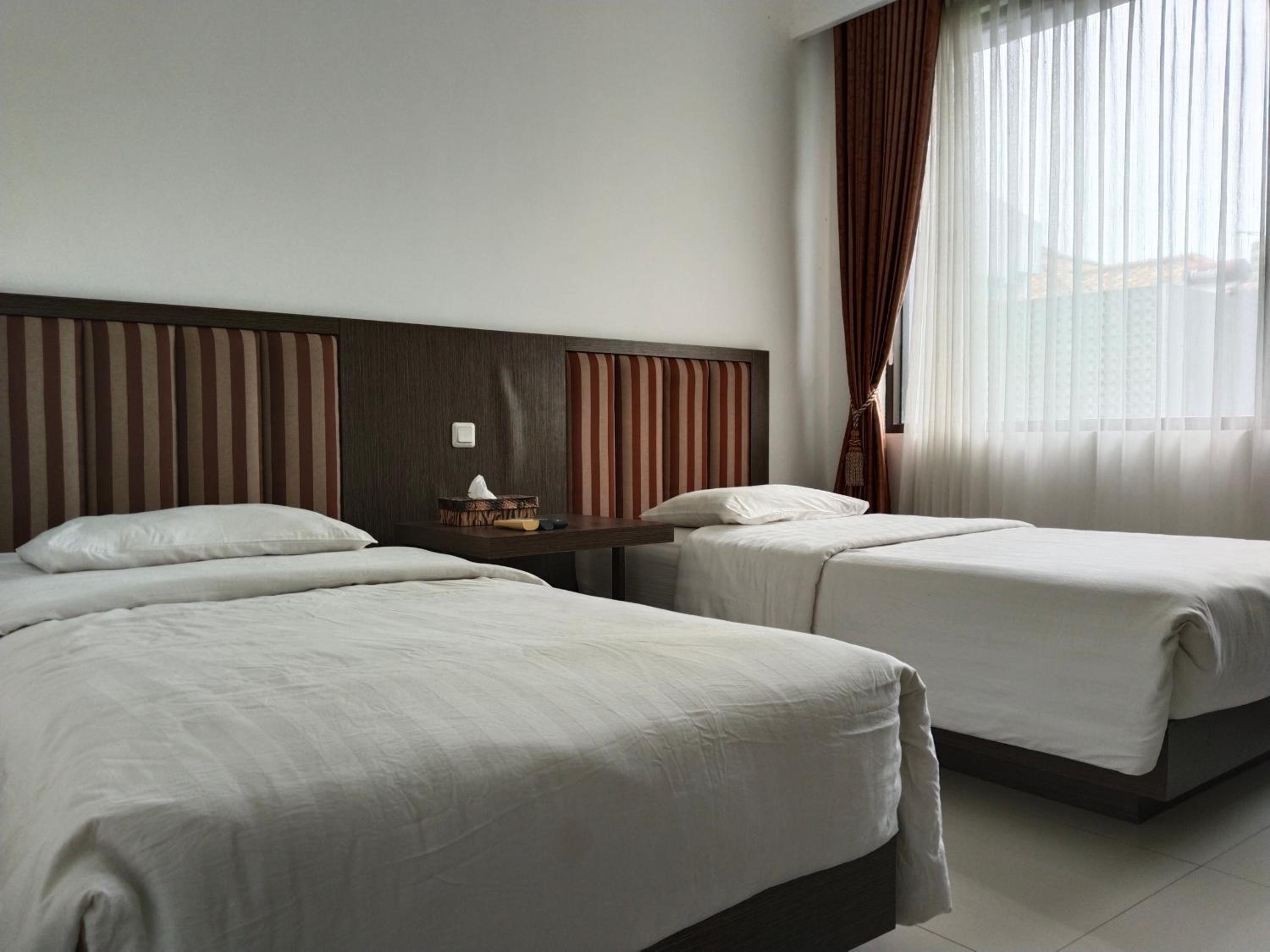 Twin Room - Photo 5