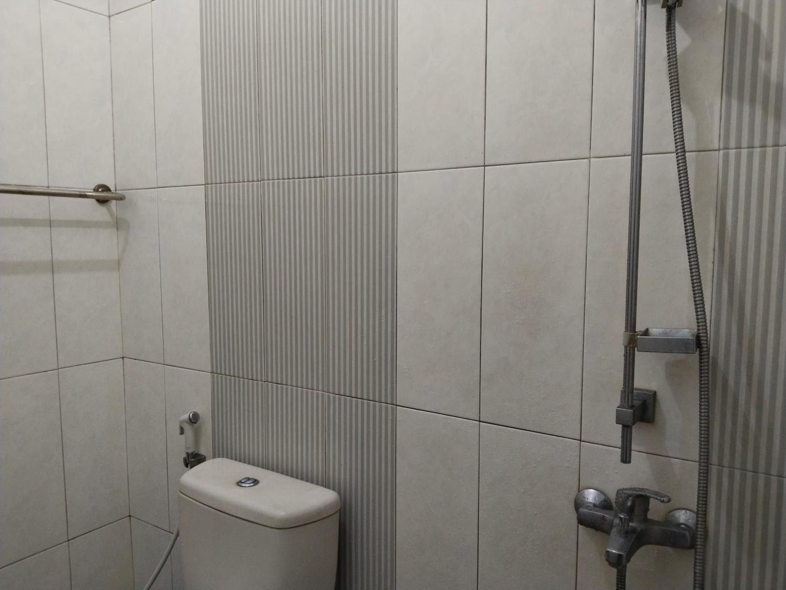 Twin Room - Photo 7