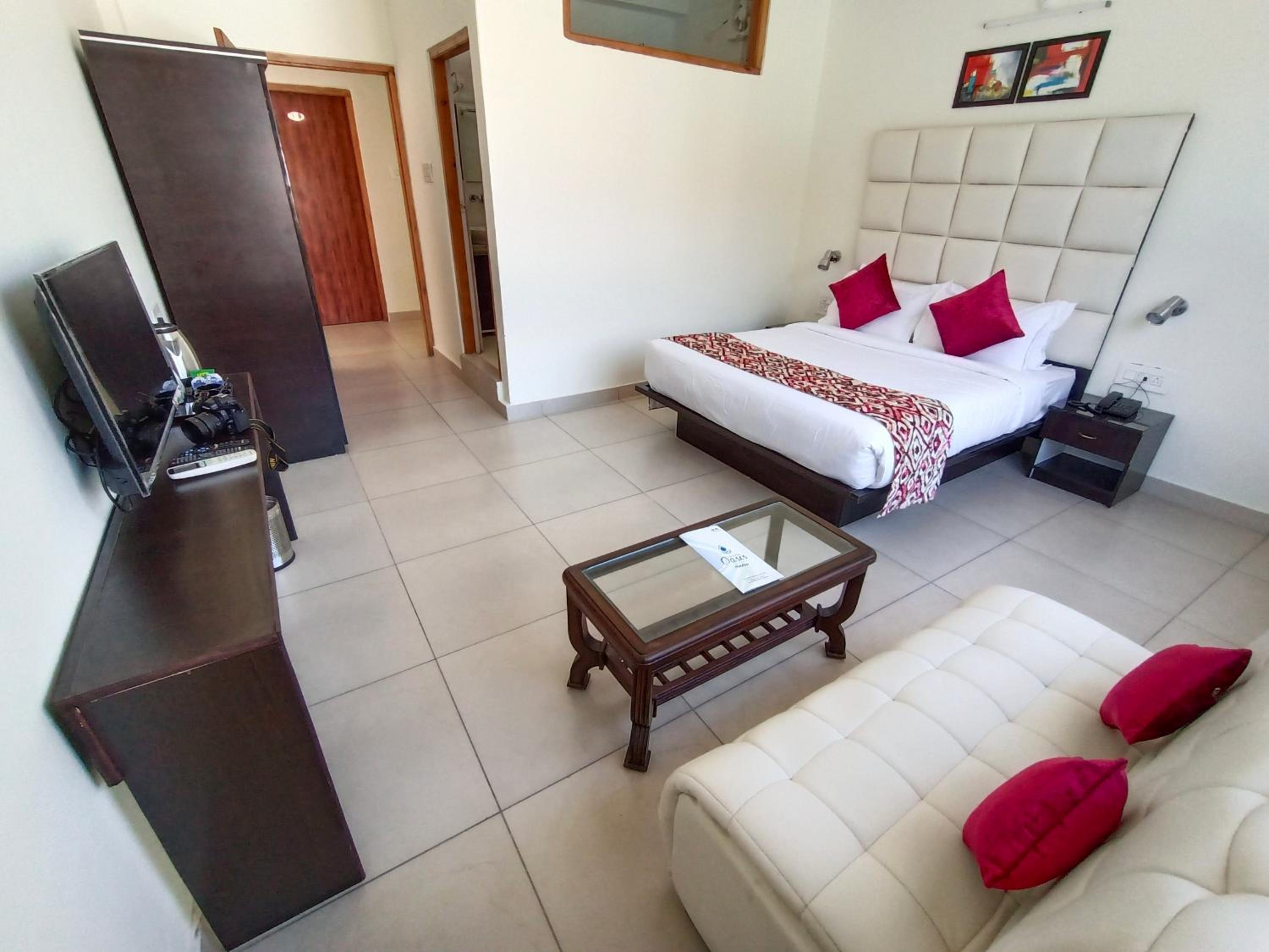 Deluxe Double Room photo 2