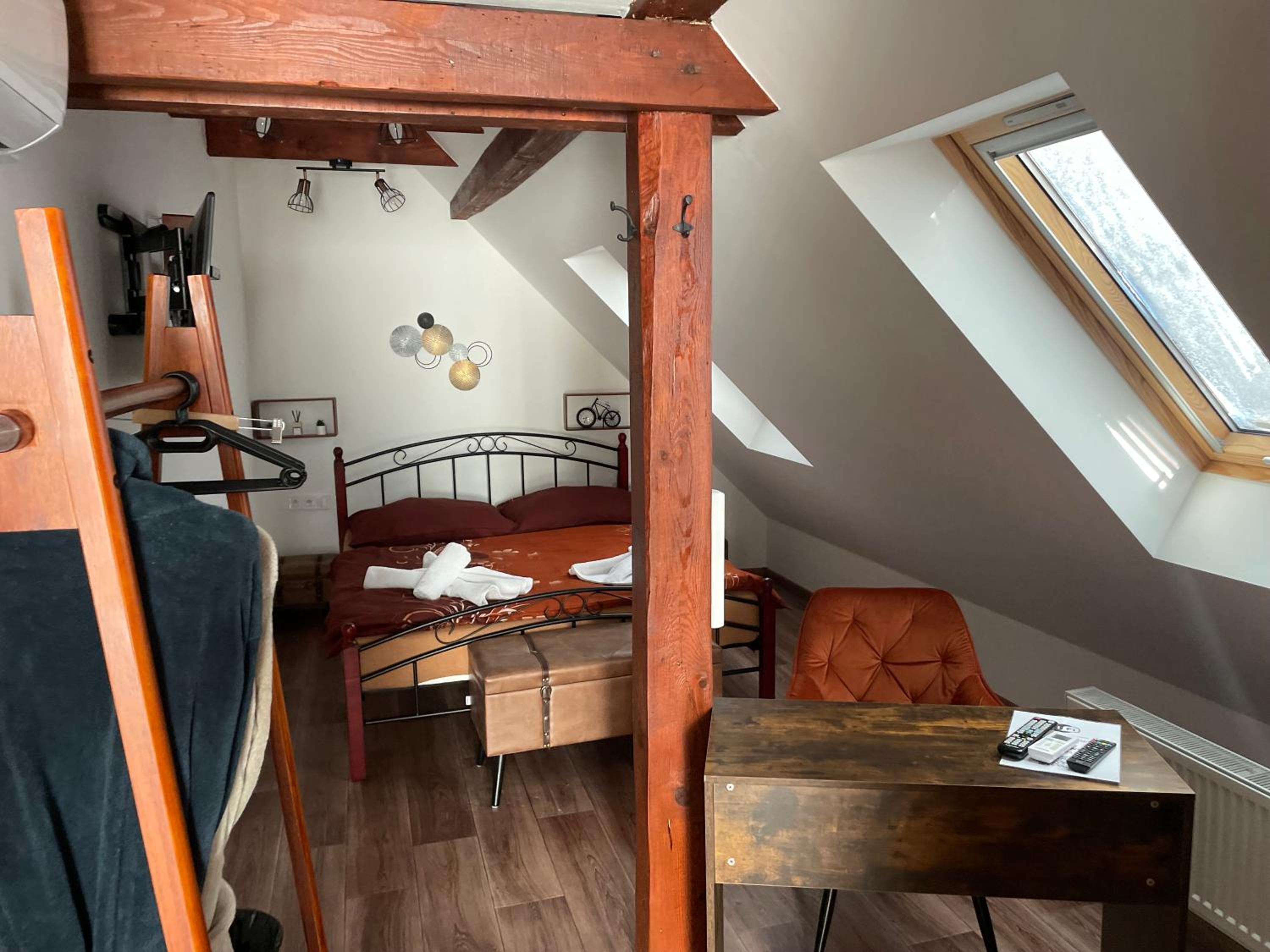 Quadruple Room with Bathroom