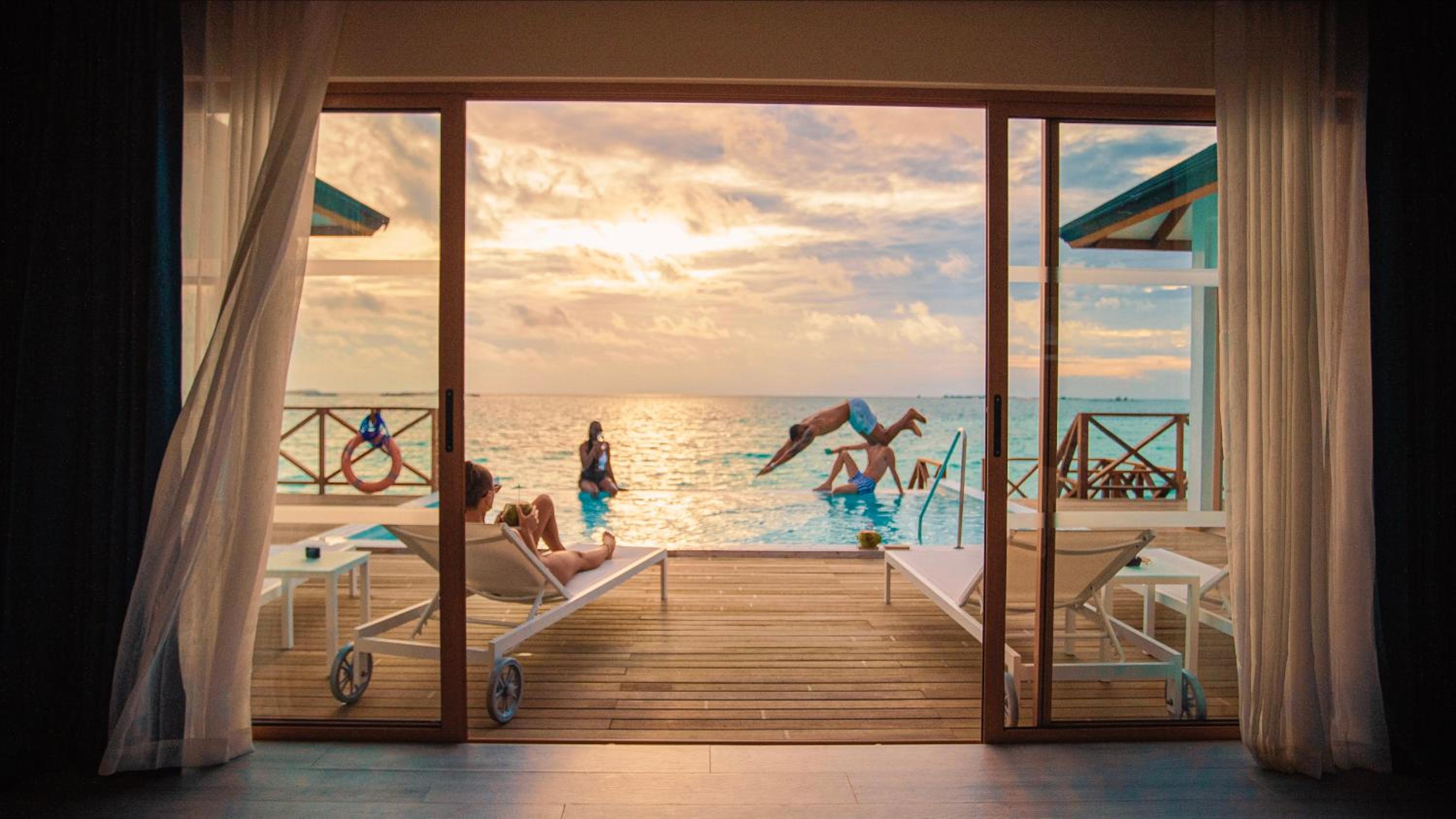 2 Bedroom Lagoon Residence with Private Pool photo 3