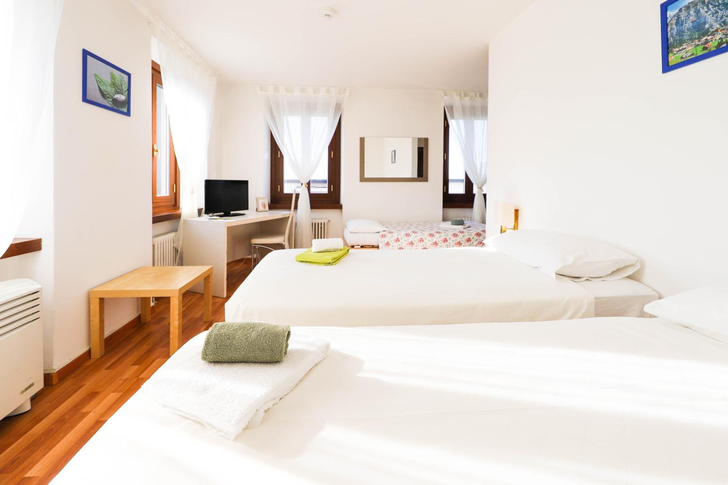 Triple Room - Photo 8