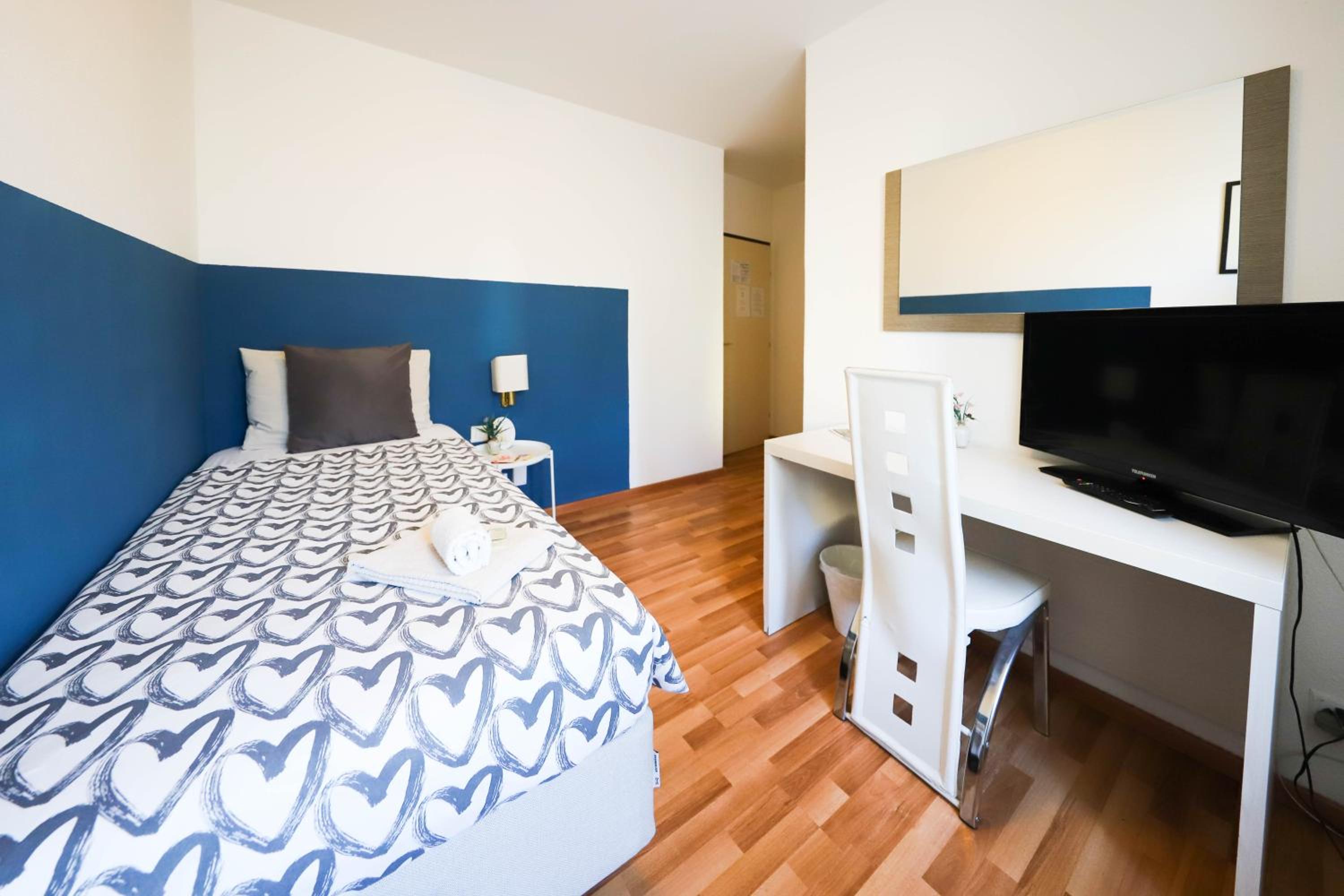 Single Room - Photo 4