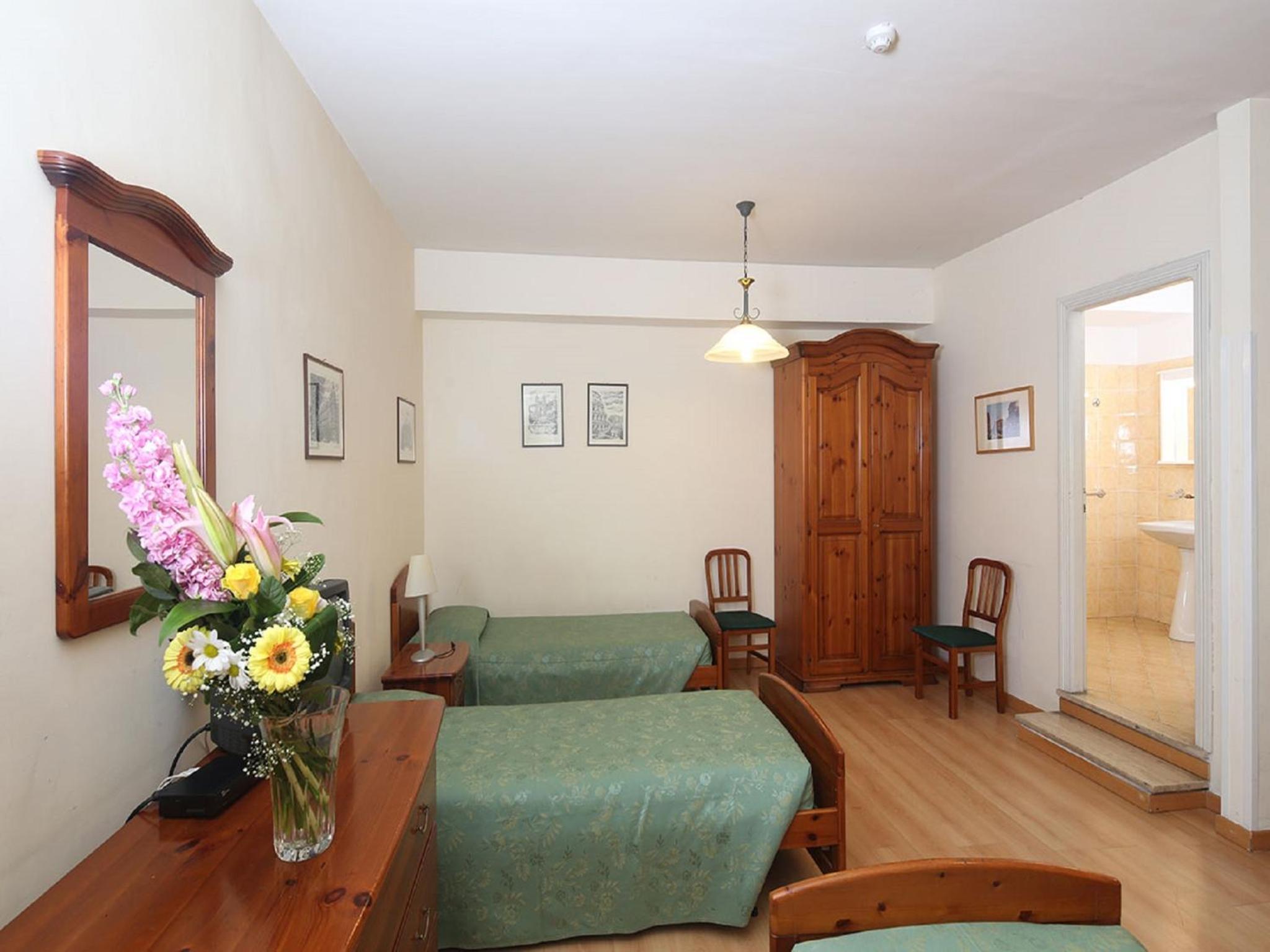 Quadruple Room photo 2