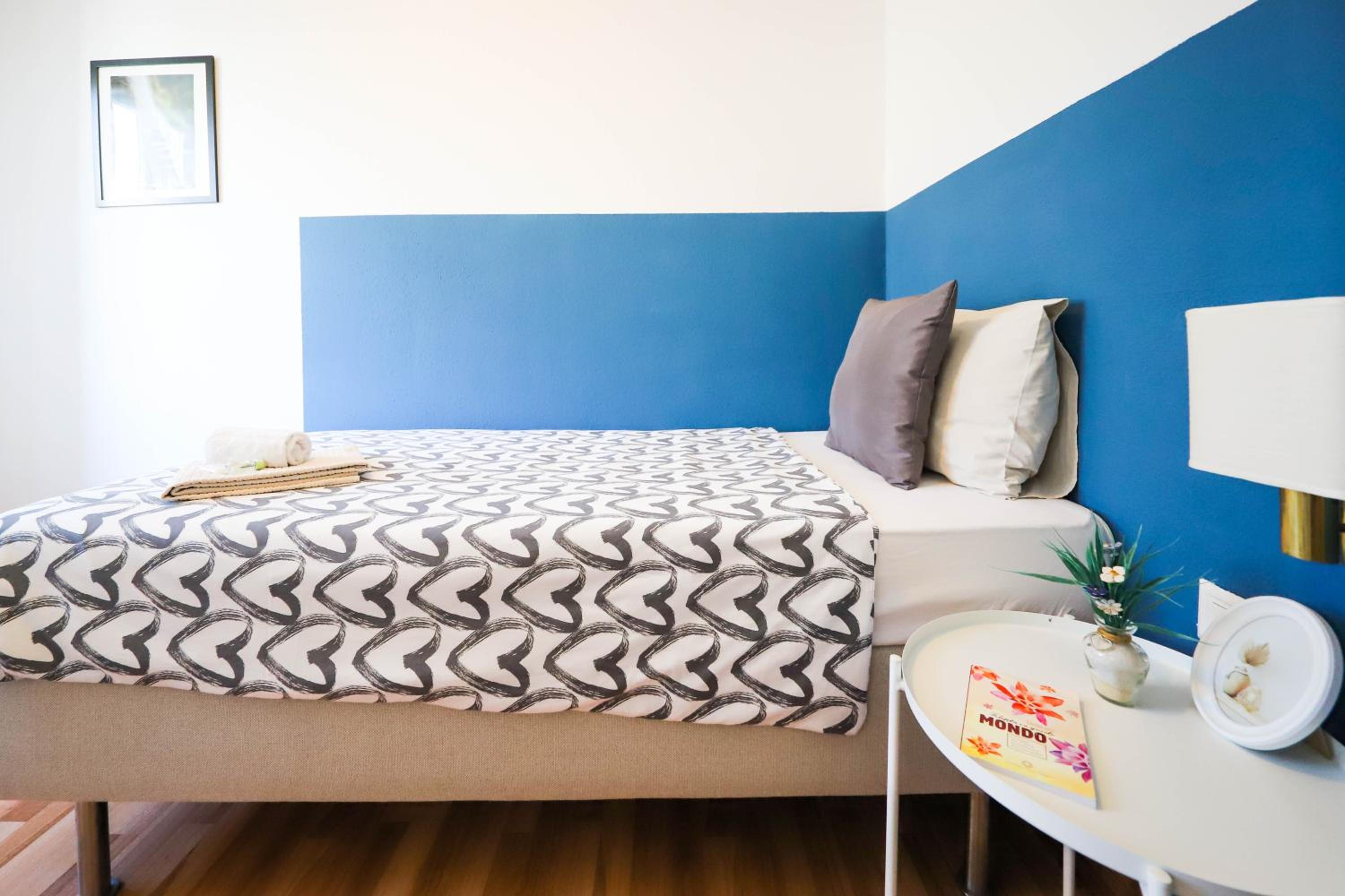 Single Room - Photo 7