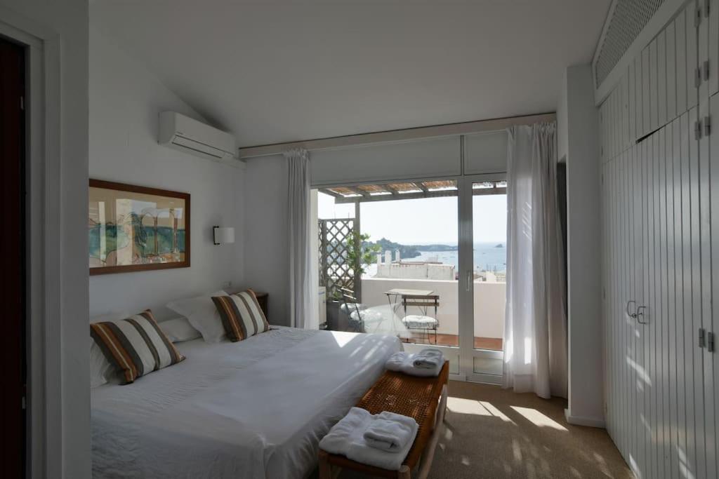 Casa de cuatro habitaciones