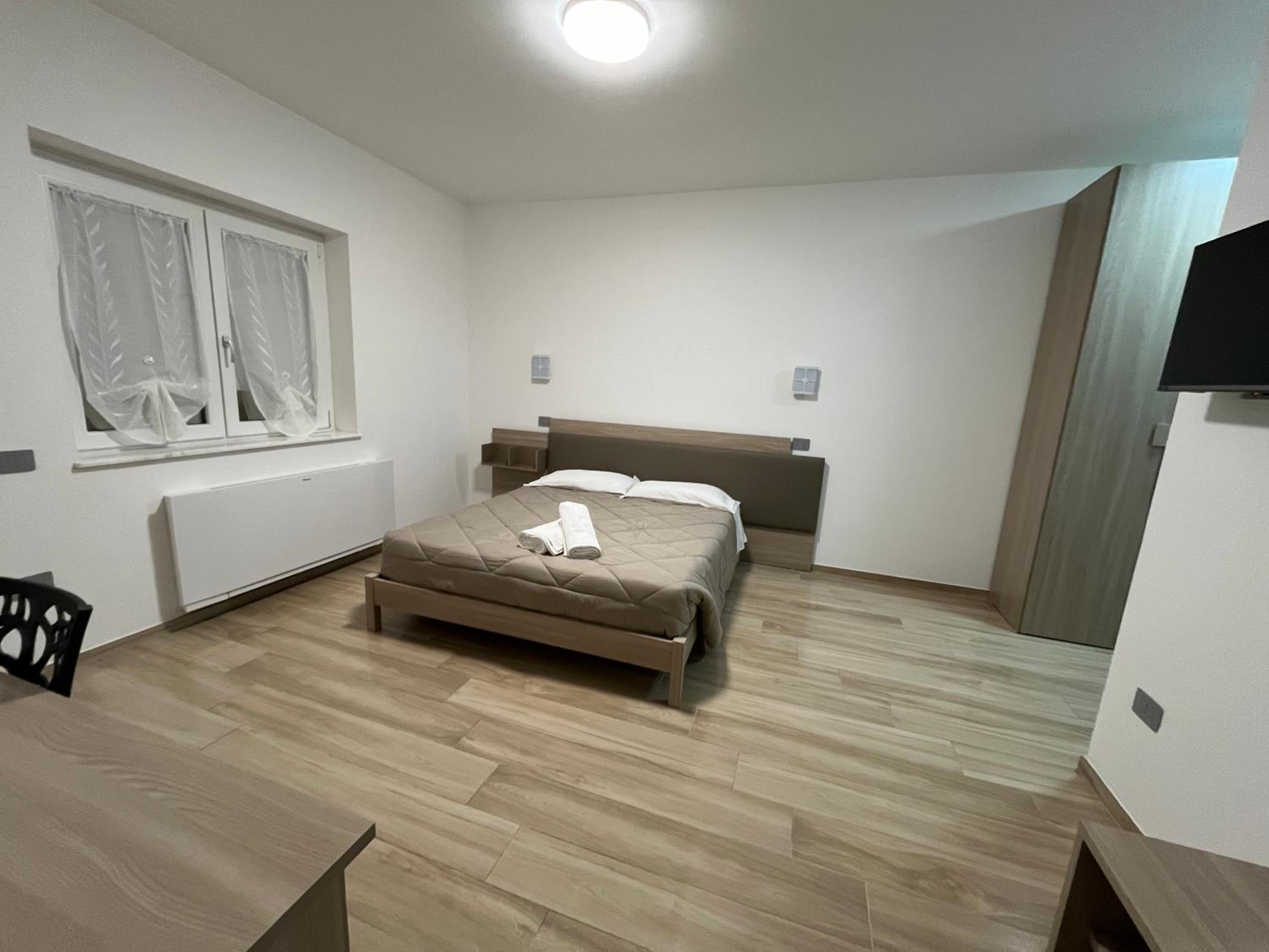 Superior Triple Room photo 2