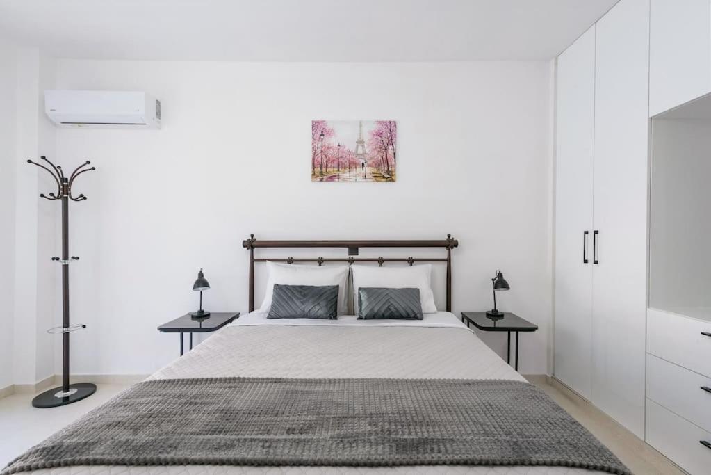 Two-Bedroom Apartment photo 3