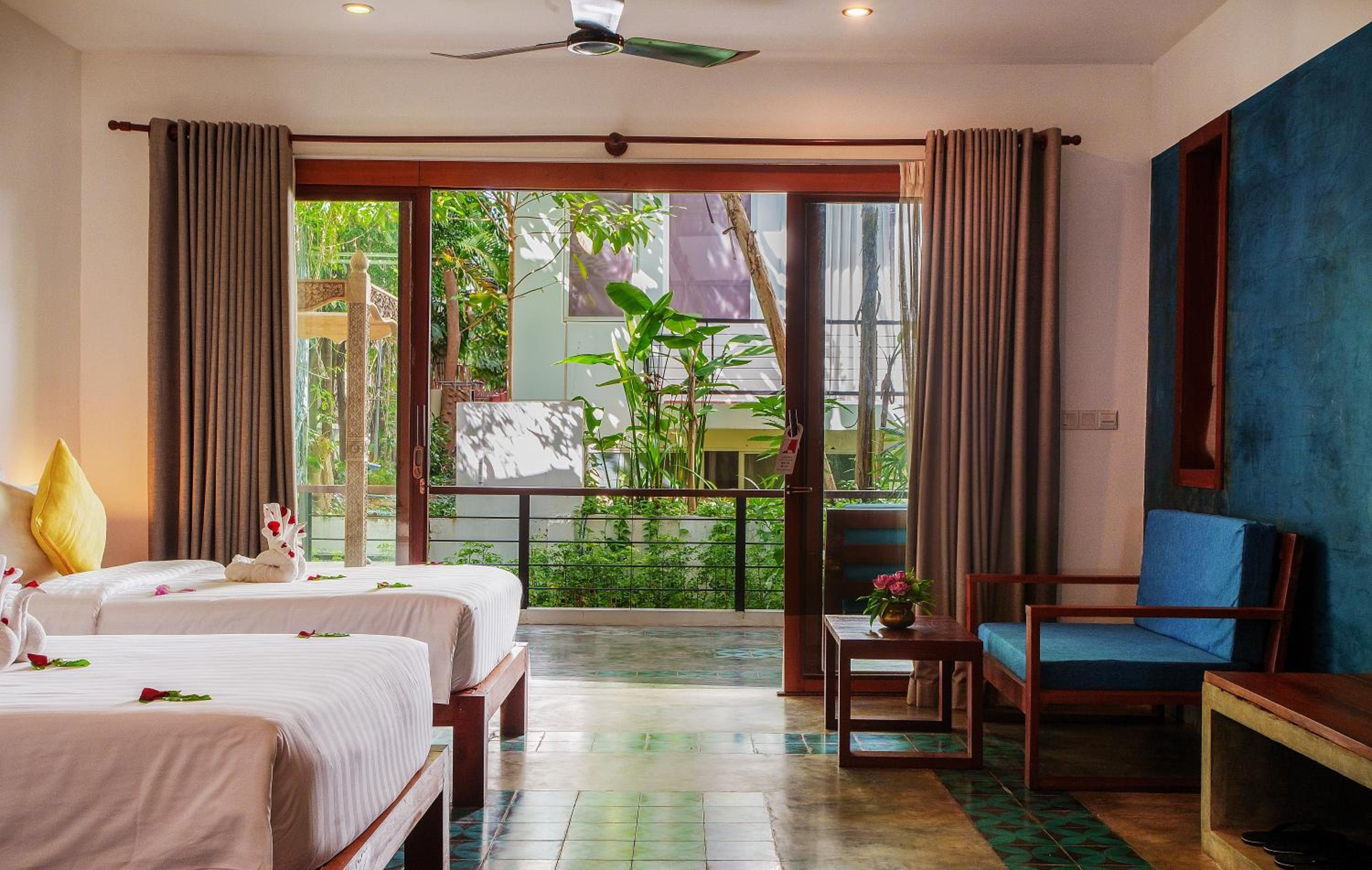 Twin Room with Garden View - Photo 5