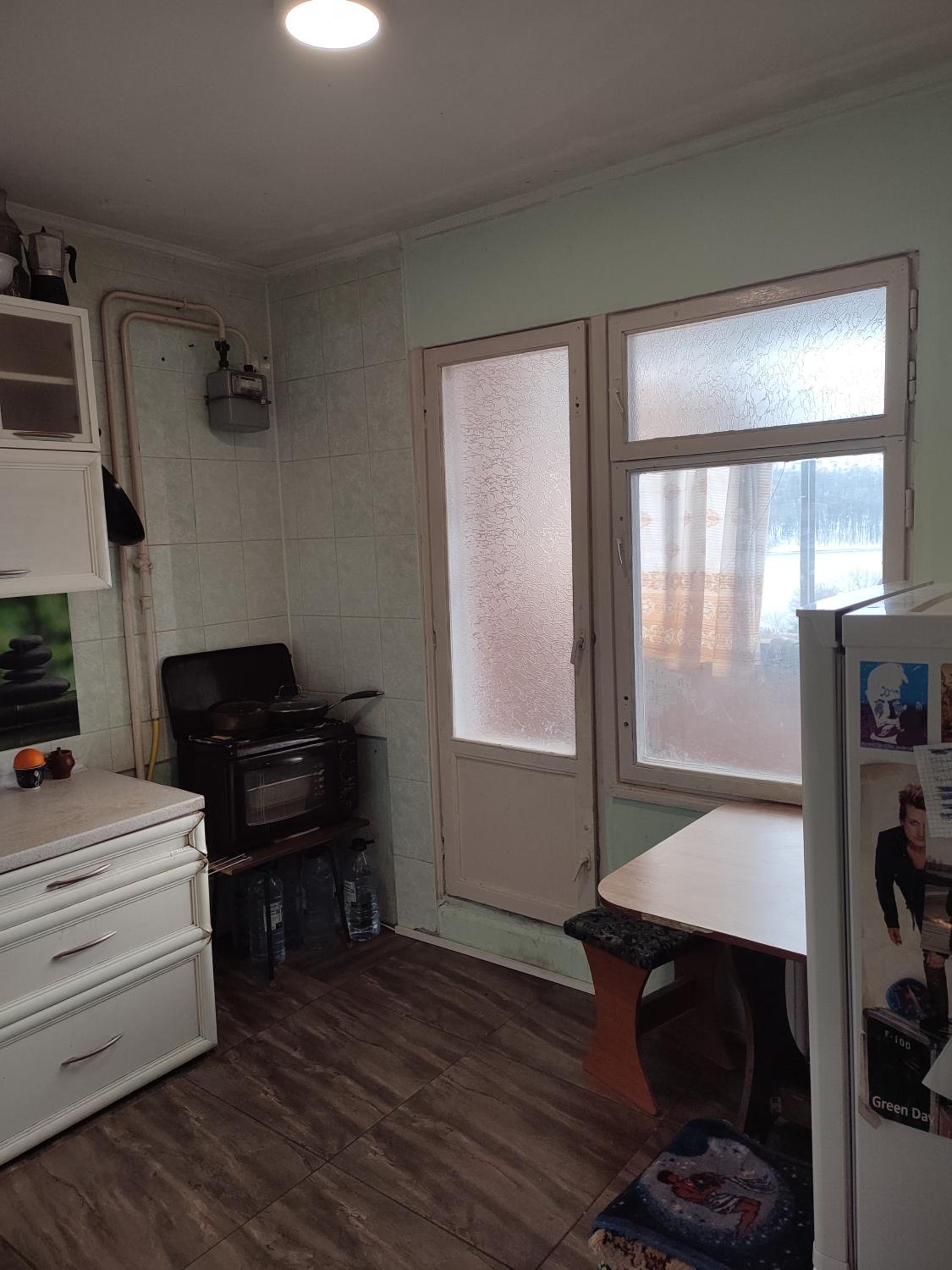 One-Bedroom Apartment photo 3