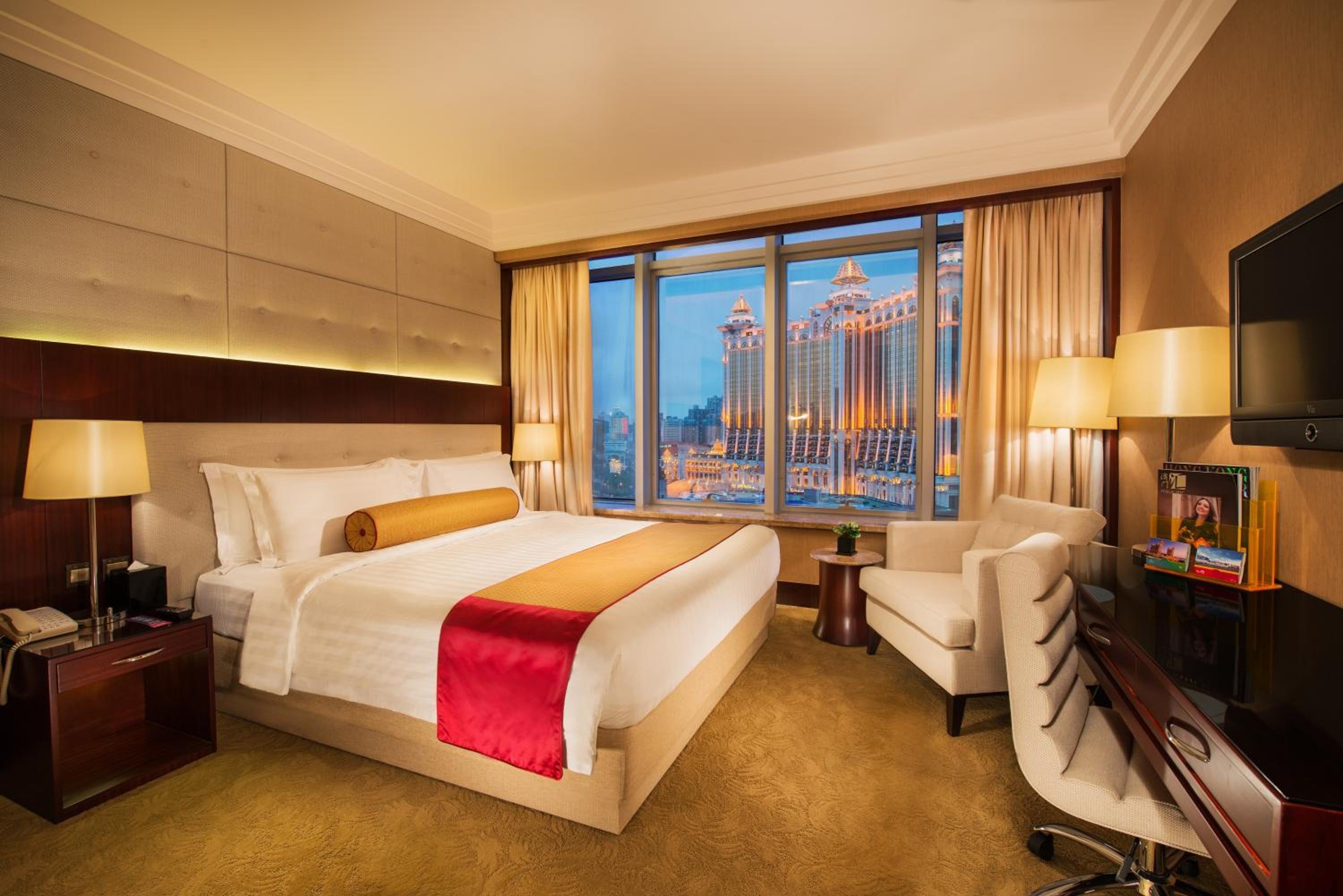 Broadway King Room - Photo 1