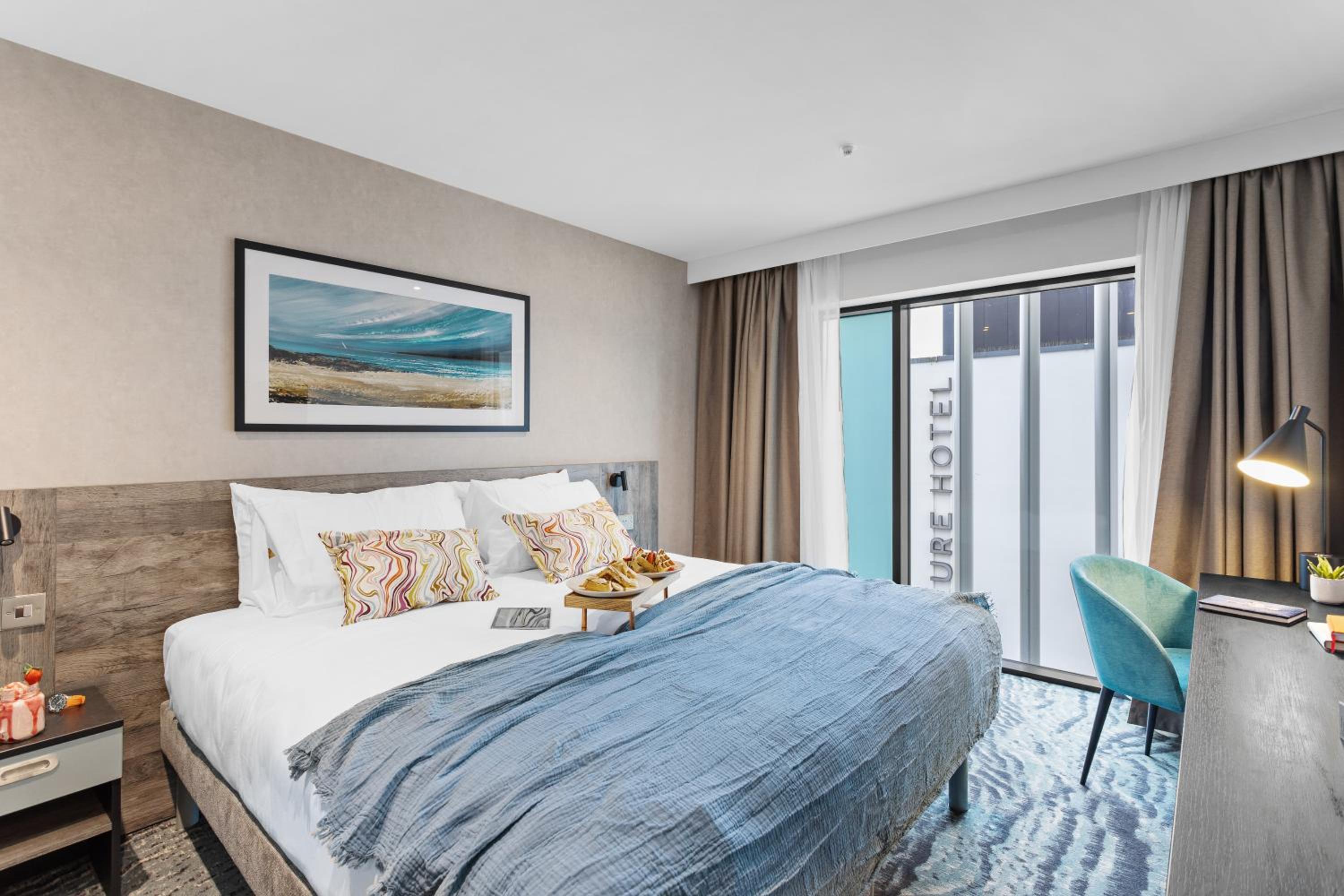 Standard Double Room - Photo 10