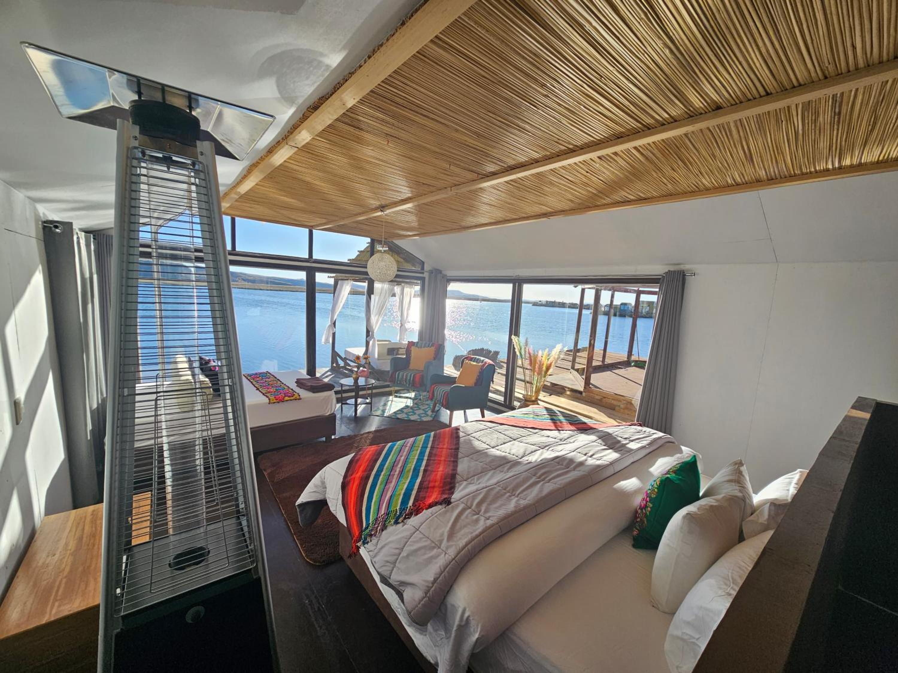 Deluxe Suite photo 2
