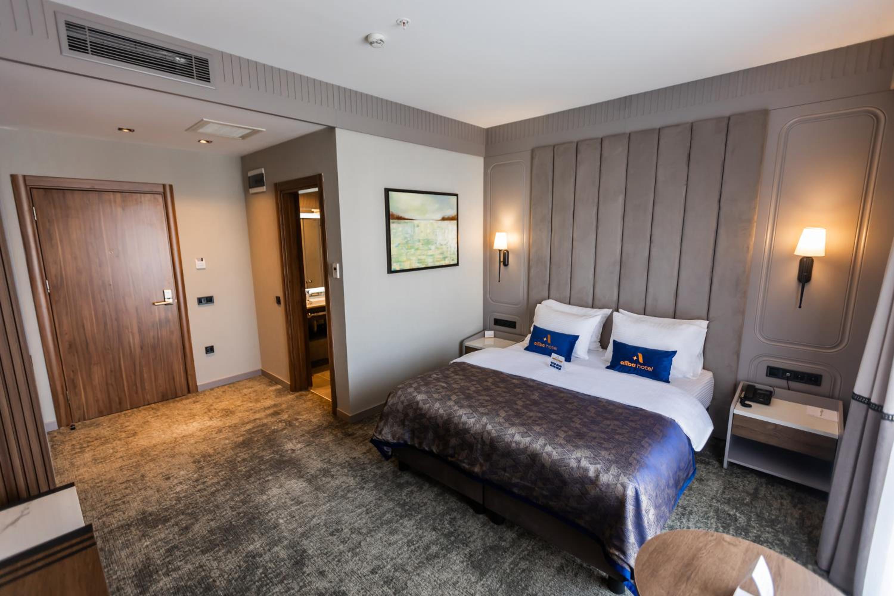 Standard Double Room photo 3