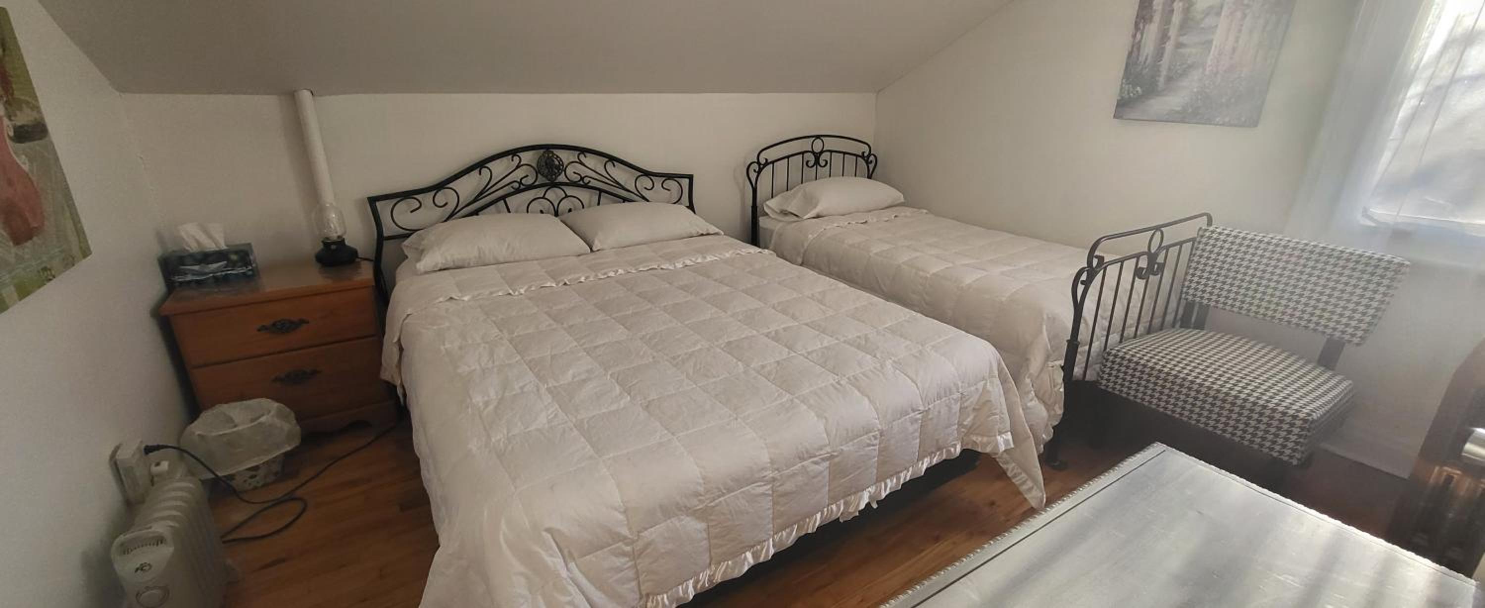 Two-Bedroom Apartment - Photo 4