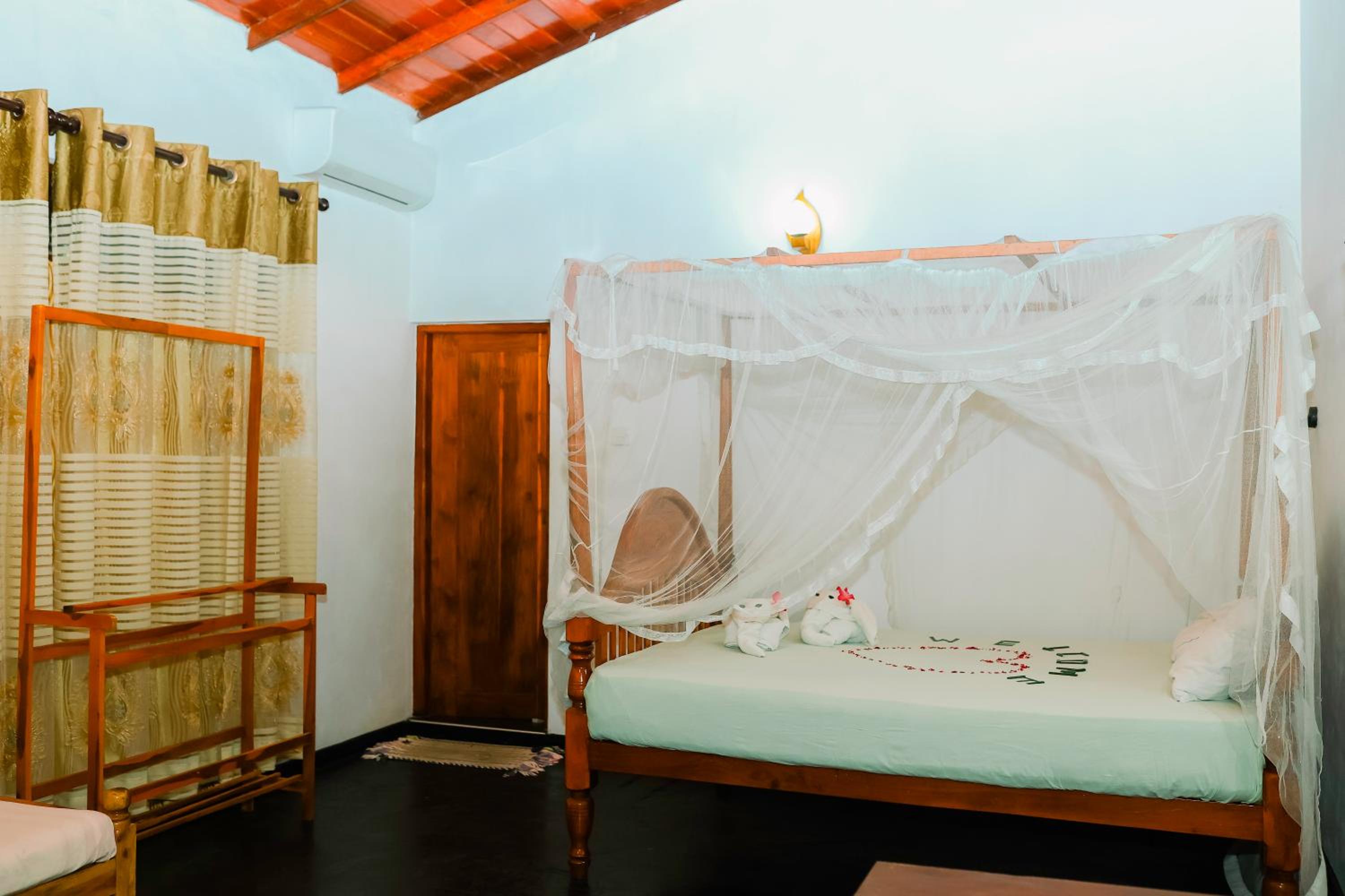 Deluxe Double Room with Balcony and Sea View photo 1
